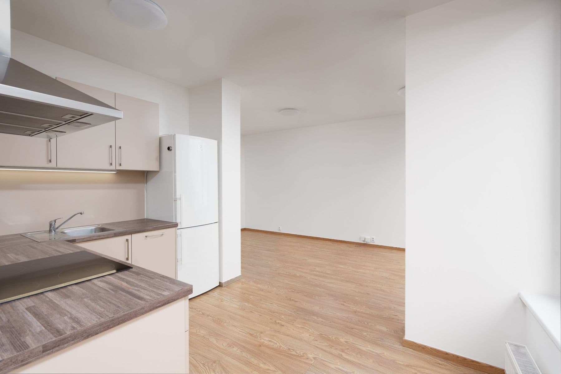 Pronájem bytu 1+kk 35 m², Sokolovská, Praha, Praha Pronájem bytu 1+kk 35 m², Sokolovská, Praha, Praha