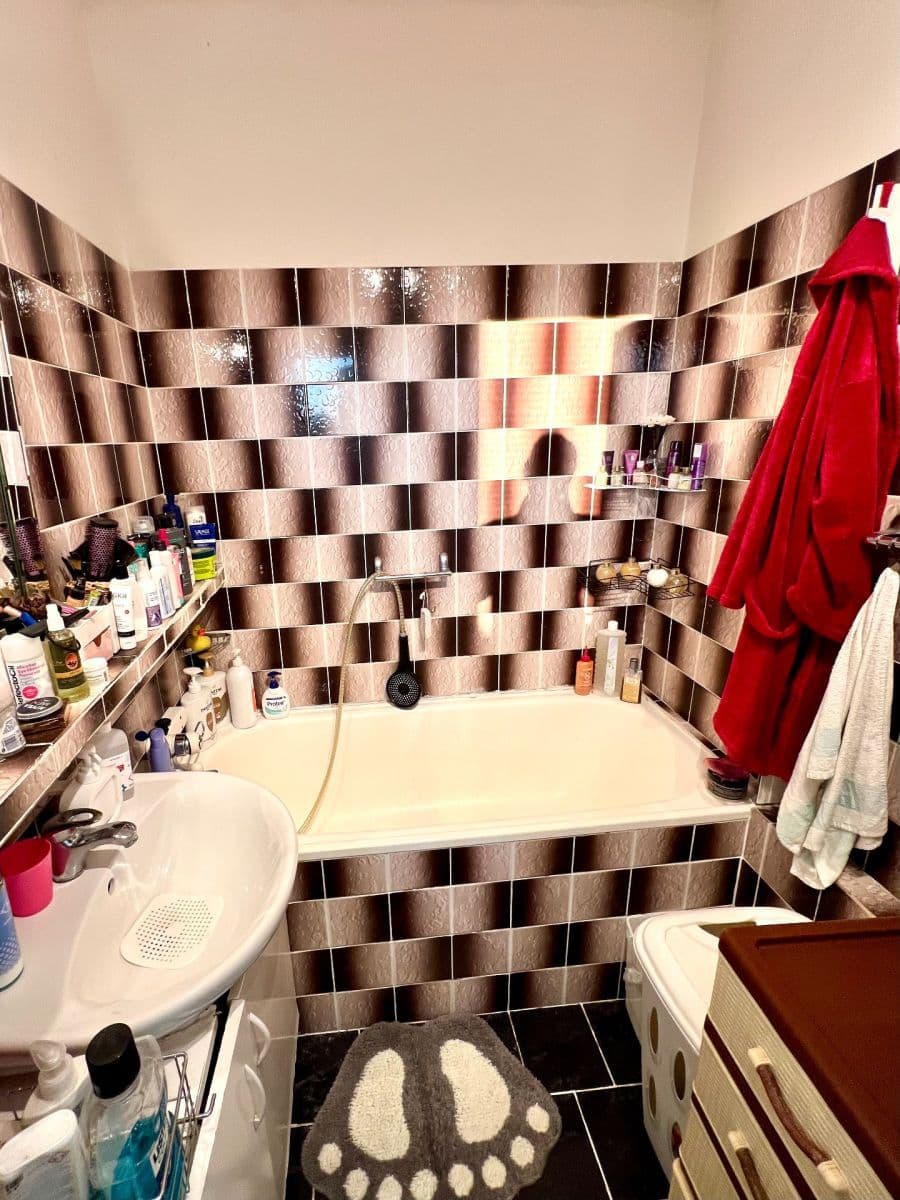 Prodej bytu 2+1 62 m², Tupolevova, Praha, Praha Prodej bytu 2+1 62 m², Tupolevova, Praha, Praha