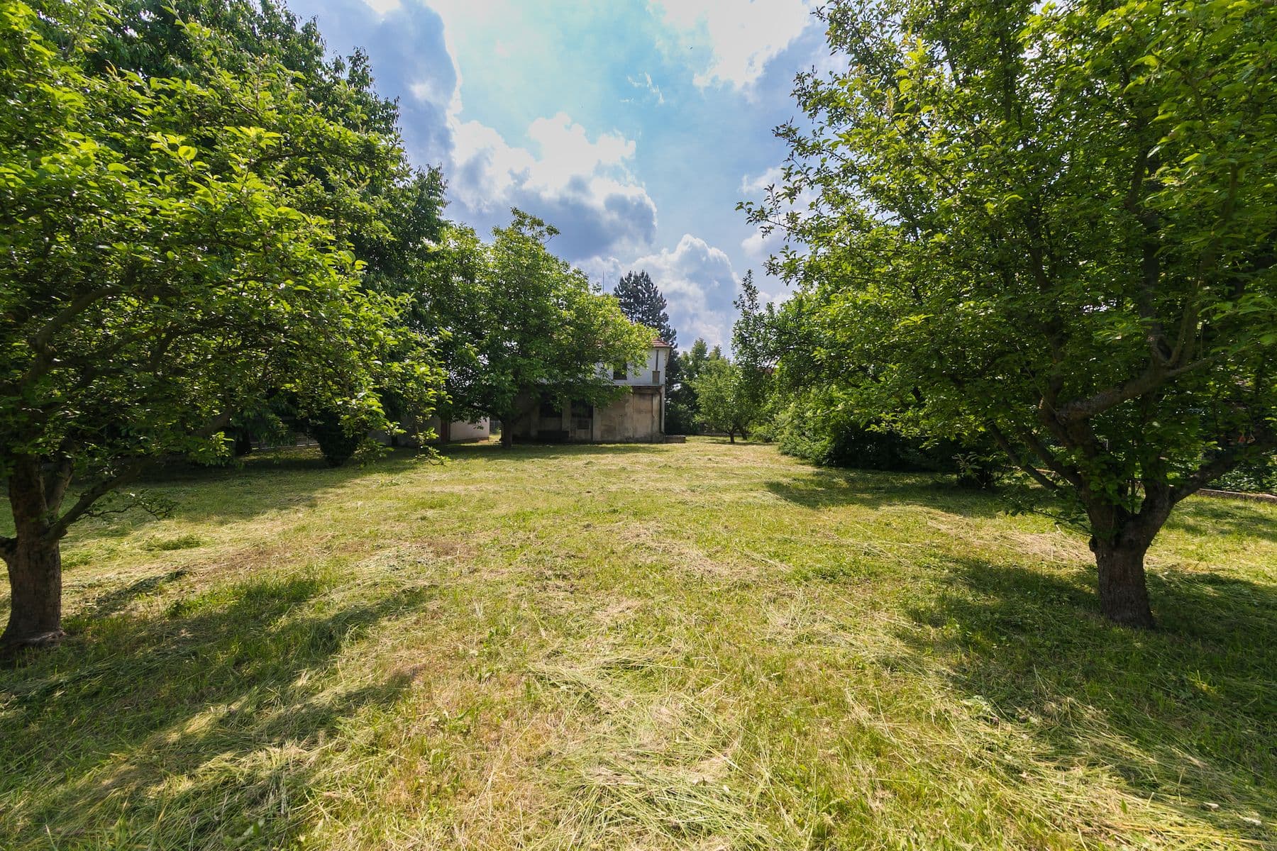 Prodej pozemku 1.359 m², Na Korunce, Praha, Praha Prodej pozemku 1.359 m², Na Korunce, Praha, Praha