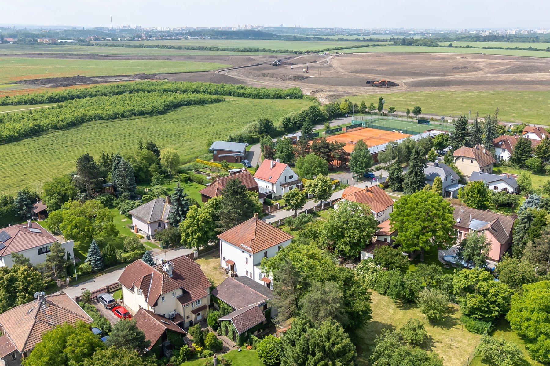 Prodej pozemku 1.359 m², Na Korunce, Praha, Praha Prodej pozemku 1.359 m², Na Korunce, Praha, Praha