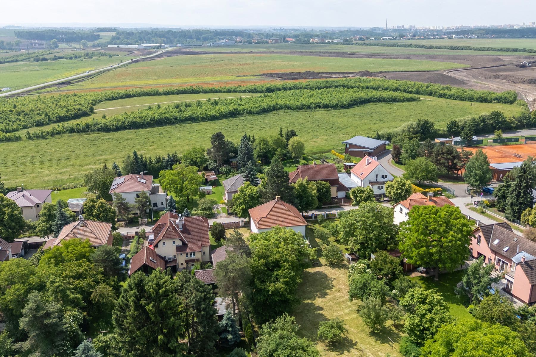 Prodej pozemku 1.359 m², Na Korunce, Praha, Praha Prodej pozemku 1.359 m², Na Korunce, Praha, Praha