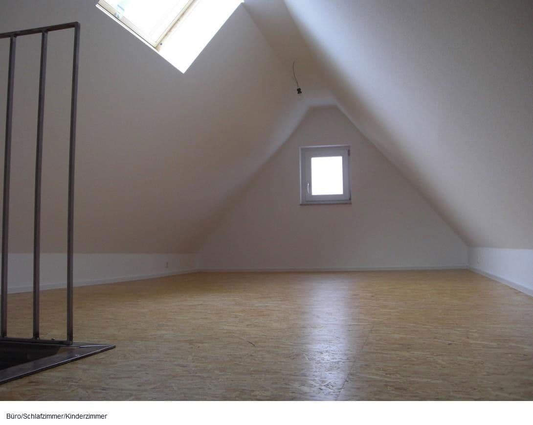 Pronájem bytu 3+1 85 m², Frickenhausen, Bádensko-Württembersko Pronájem bytu 3+1 85 m², Frickenhausen, Bádensko-Württembersko