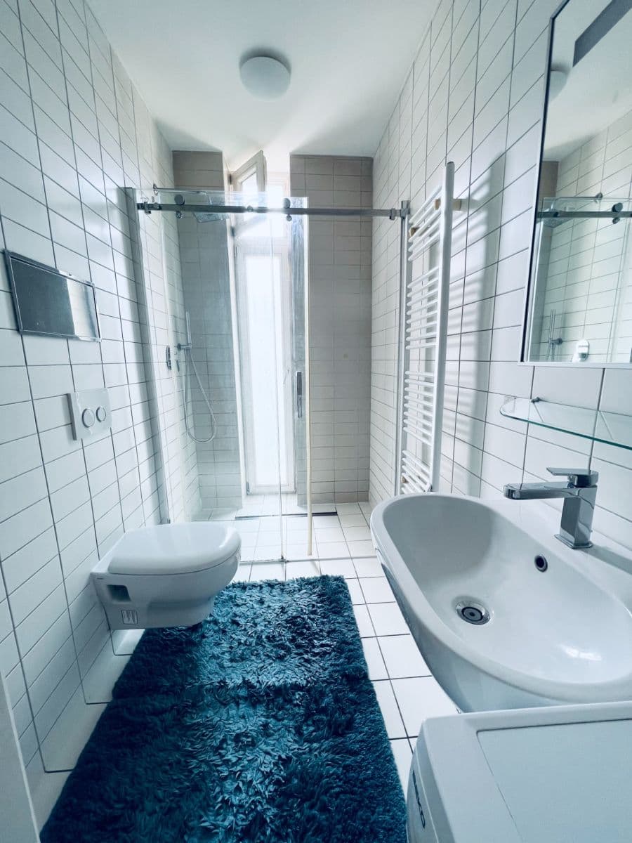 Pronájem bytu 1+kk 38 m², Bořivojova, Praha, Praha Pronájem bytu 1+kk 38 m², Bořivojova, Praha, Praha