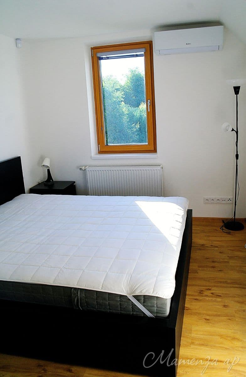 Pronájem bytu 2+kk 50 m², Novozámecká, Praha, Praha Pronájem bytu 2+kk 50 m², Novozámecká, Praha, Praha