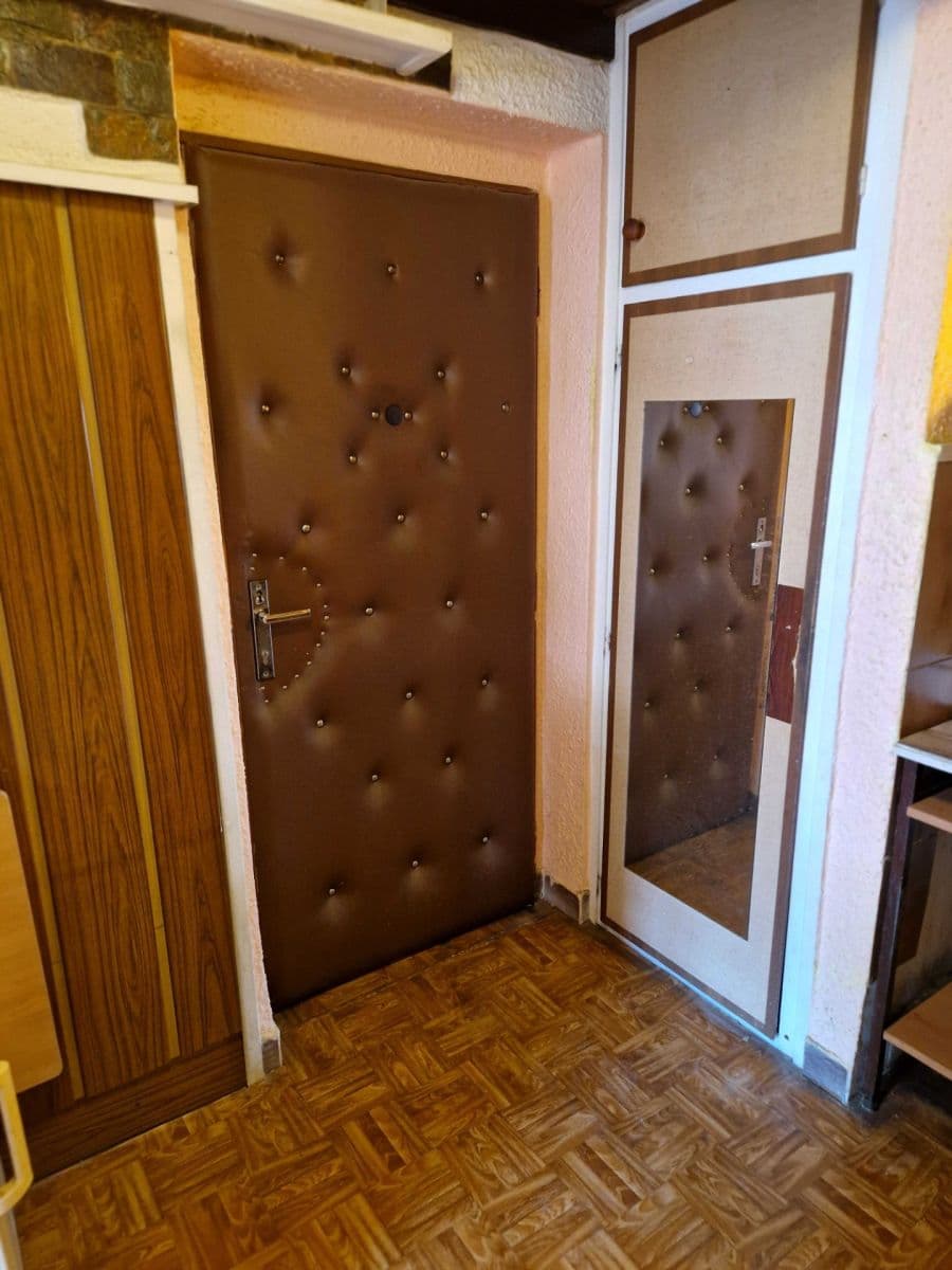 Prodej bytu 1+kk 27 m², Ke Krči, Praha, Praha Prodej bytu 1+kk 27 m², Ke Krči, Praha, Praha
