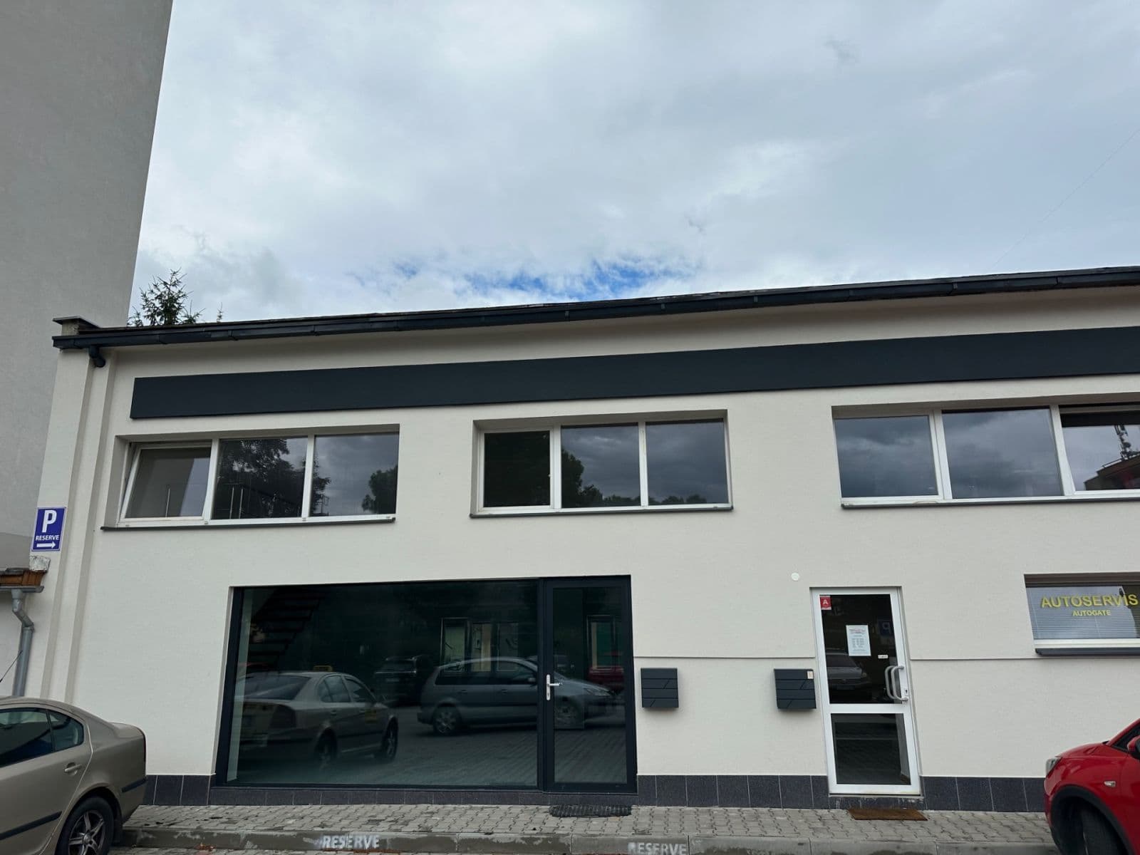 Pronájem kanceláře 150 m², Nábrežie M.R. Štefánika, Ružomberok, Žilinský kraj Pronájem kanceláře 150 m², Nábrežie M.R. Štefánika, Ružomberok, Žilinský kraj