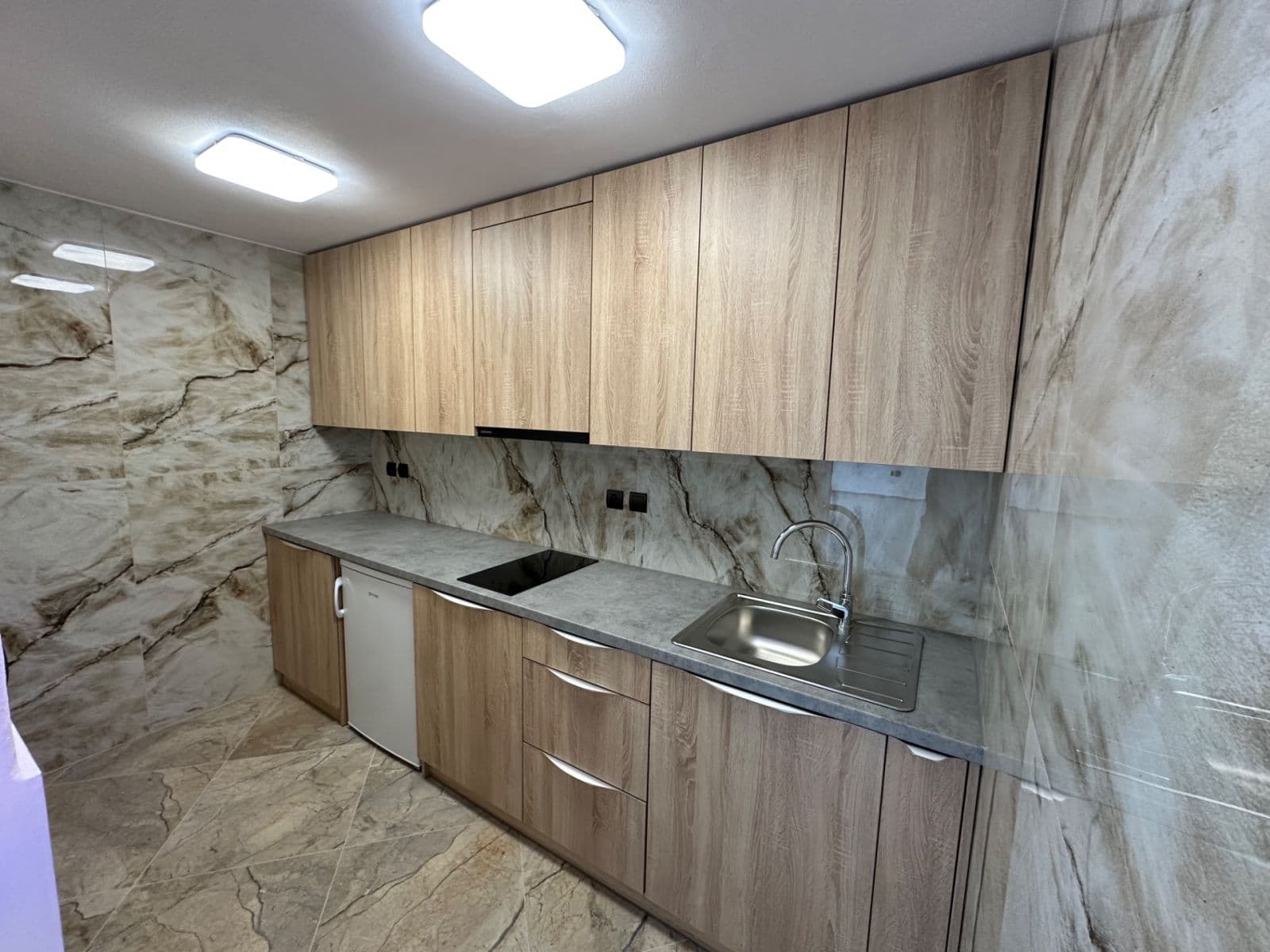 Pronájem kanceláře 150 m², Nábrežie M.R. Štefánika, Ružomberok, Žilinský kraj Pronájem kanceláře 150 m², Nábrežie M.R. Štefánika, Ružomberok, Žilinský kraj