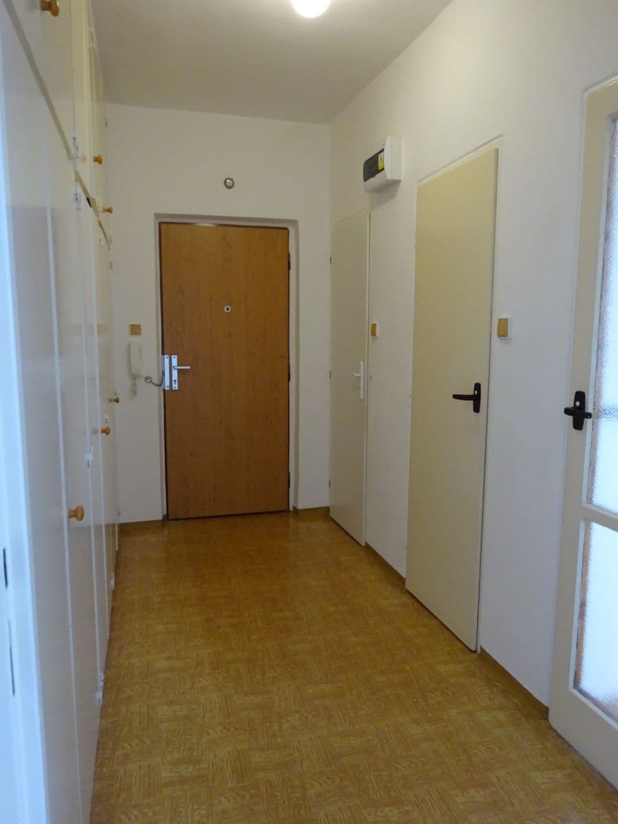 Prodej bytu 2+1 57 m², Arabská, Praha, Praha Prodej bytu 2+1 57 m², Arabská, Praha, Praha