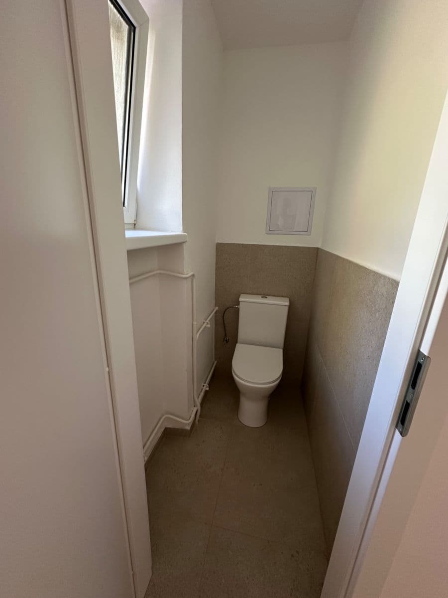 Pronájem bytu 2+1 60 m², Klecany, Středočeský kraj Pronájem bytu 2+1 60 m², Klecany, Středočeský kraj