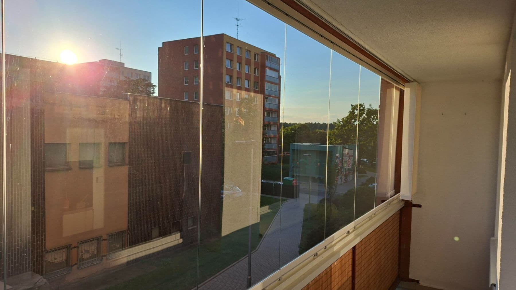 Pronájem bytu 1+kk 34 m², Čs. armády, Kladno, Středočeský kraj Pronájem bytu 1+kk 34 m², Čs. armády, Kladno, Středočeský kraj