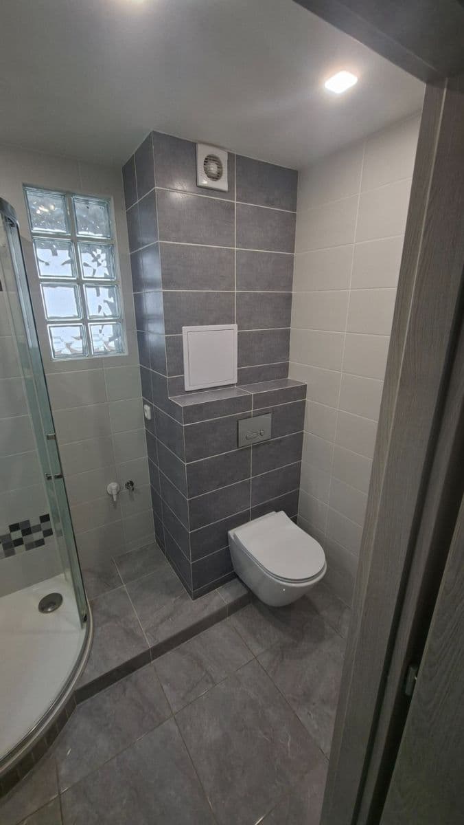 Pronájem bytu 1+kk 34 m², Čs. armády, Kladno, Středočeský kraj Pronájem bytu 1+kk 34 m², Čs. armády, Kladno, Středočeský kraj