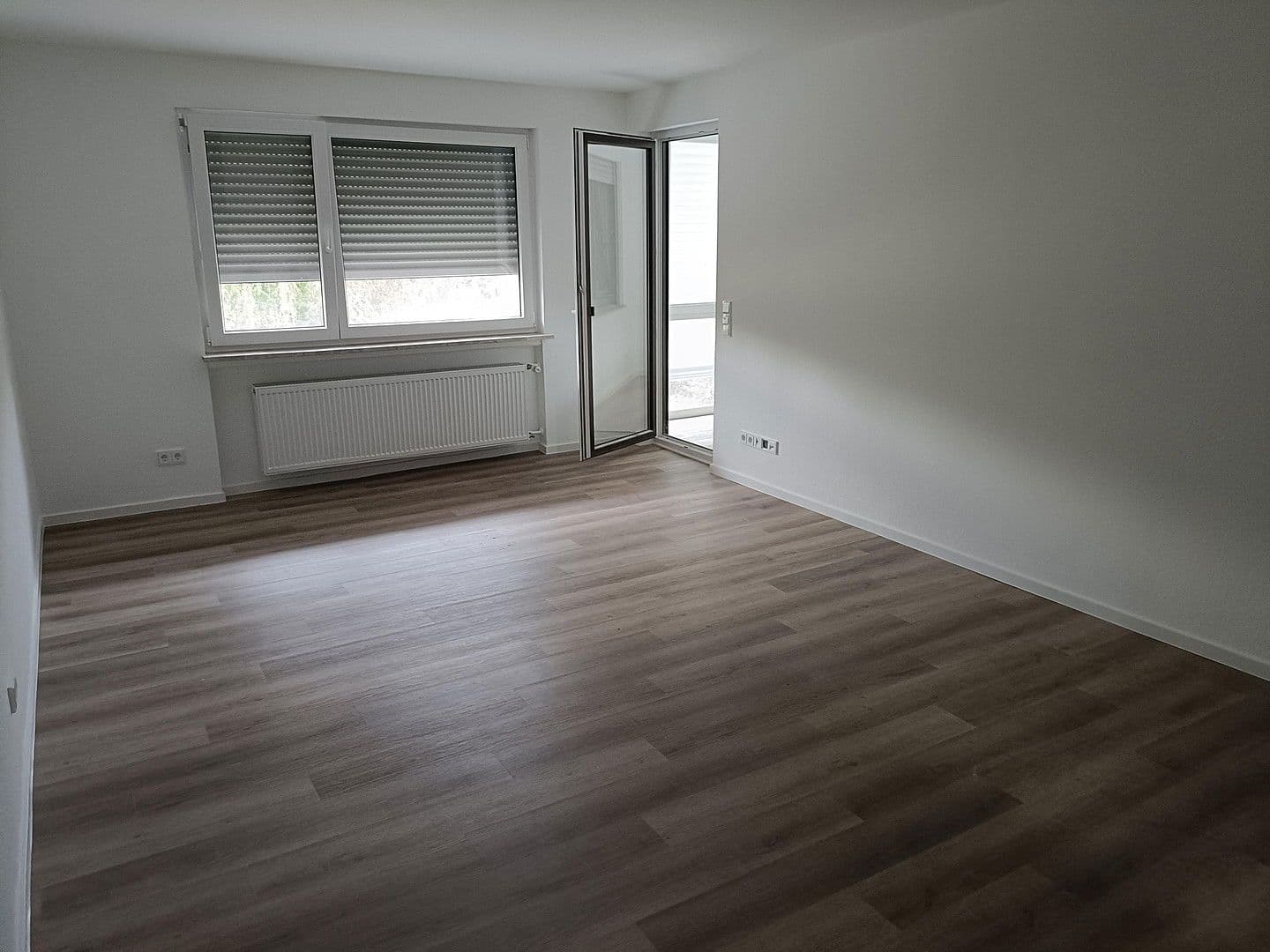 Pronájem bytu 3+1 95 m², Ingelheim am Rhein, Porýní-Falc Pronájem bytu 3+1 95 m², Ingelheim am Rhein, Porýní-Falc