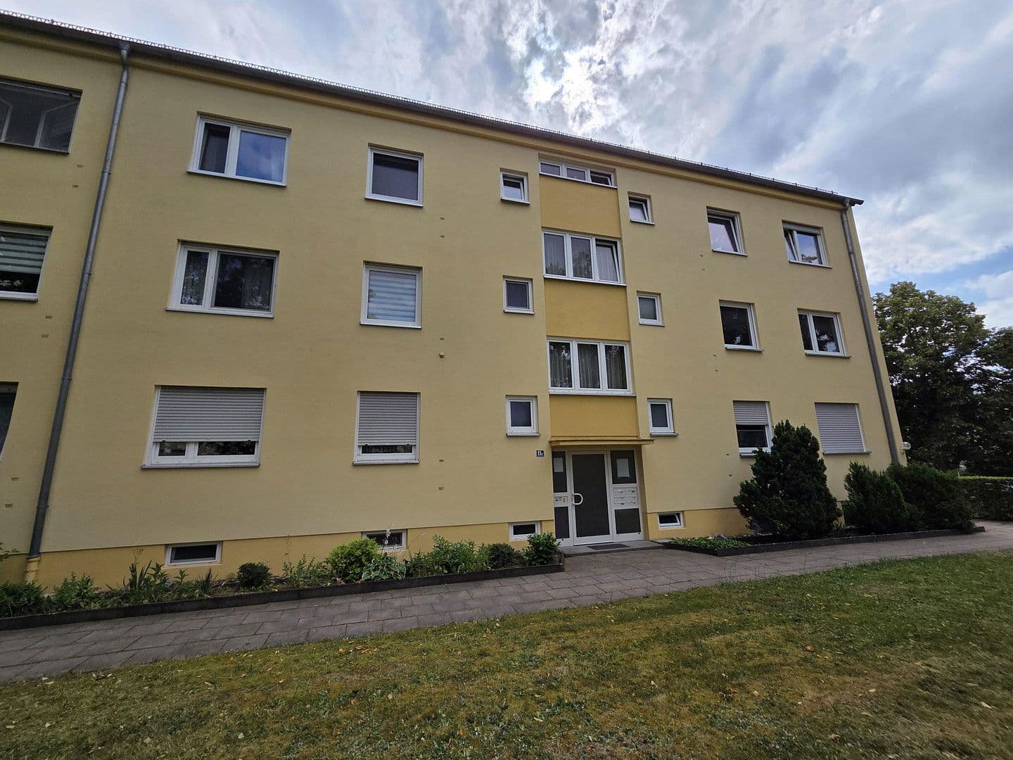 Prodej bytu 3+1 70 m², Lauterburgstraße 11a, Coburg, Bavorsko Prodej bytu 3+1 70 m², Lauterburgstraße 11a, Coburg, Bavorsko