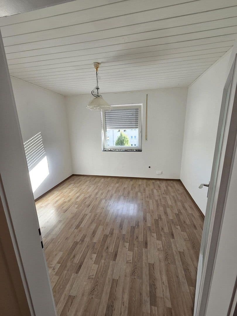 Prodej bytu 3+1 70 m², Lauterburgstraße 11a, Coburg, Bavorsko Prodej bytu 3+1 70 m², Lauterburgstraße 11a, Coburg, Bavorsko