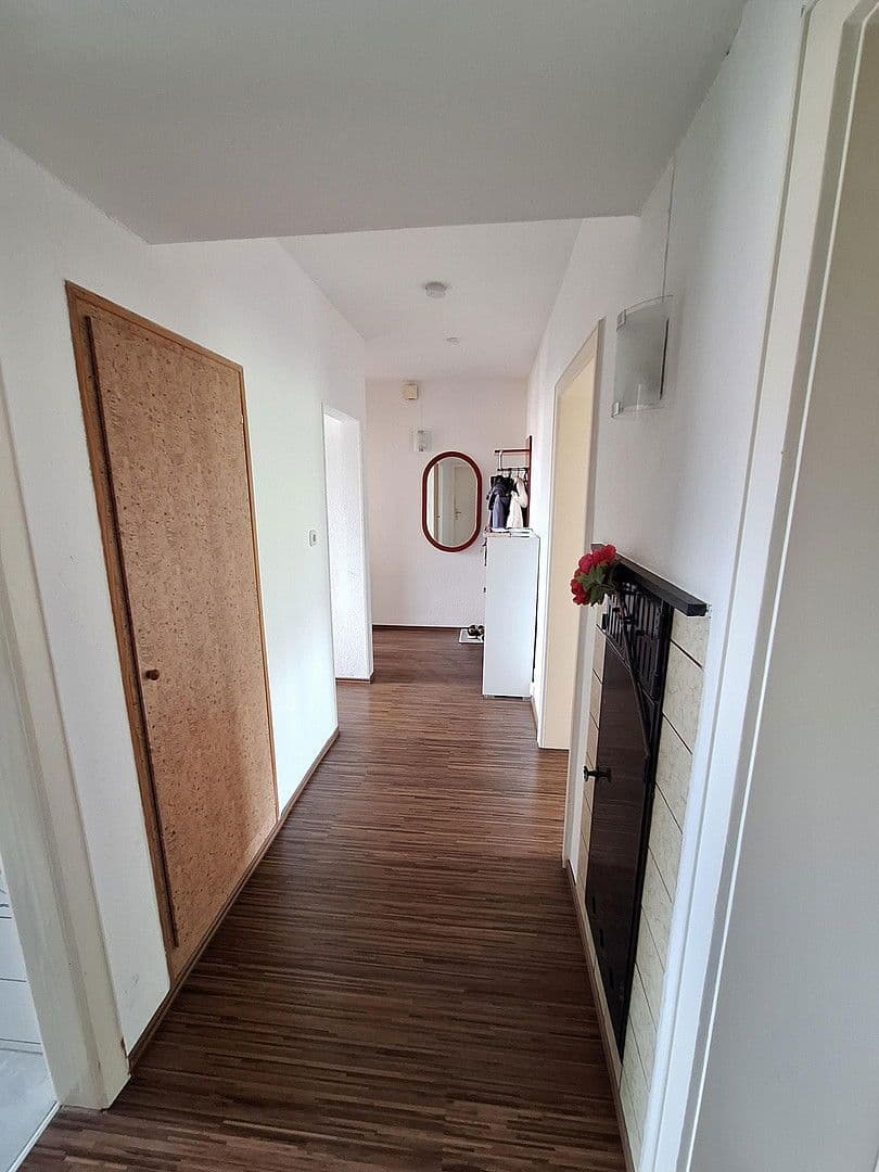 Prodej bytu 3+1 77 m², Stuttgart-Bad Cannstatt, Bádensko-Württembersko Prodej bytu 3+1 77 m², Stuttgart-Bad Cannstatt, Bádensko-Württembersko