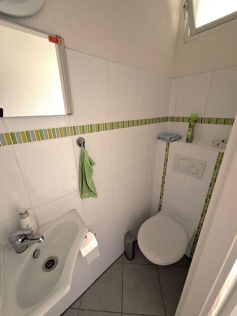 Prodej bytu 3+1 77 m², Stuttgart-Bad Cannstatt, Bádensko-Württembersko Prodej bytu 3+1 77 m², Stuttgart-Bad Cannstatt, Bádensko-Württembersko