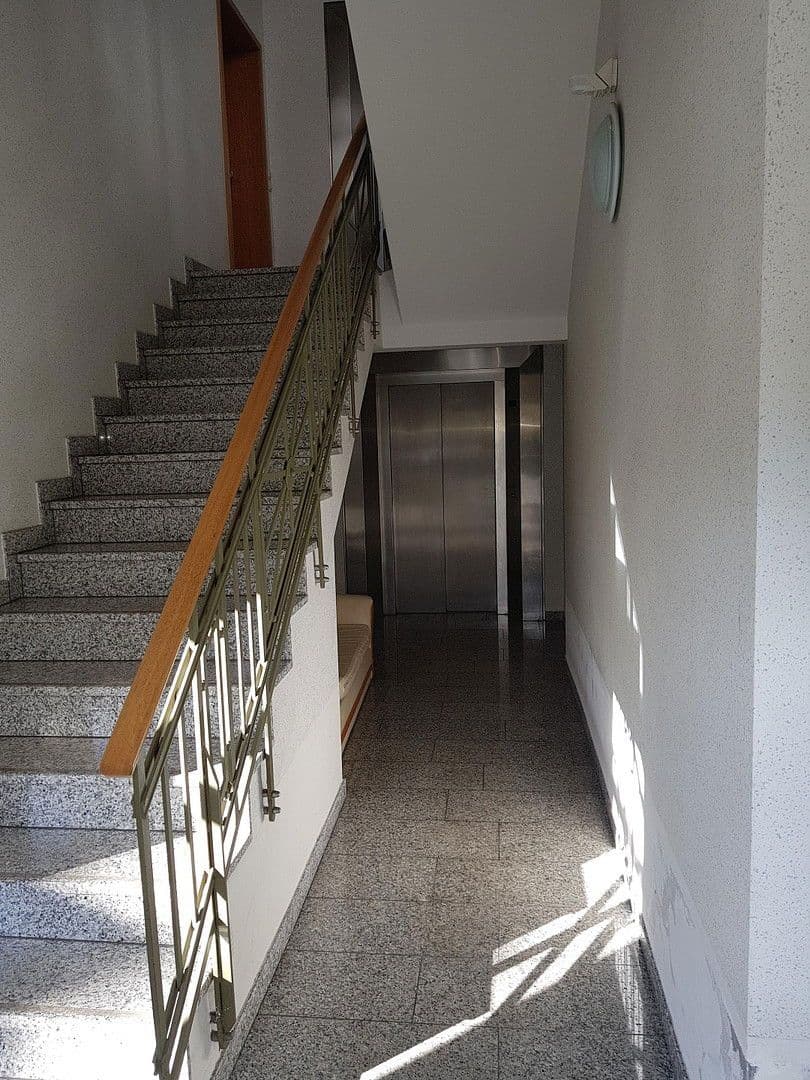 Pronájem bytu 2+1 56 m², Bahnhofstraße 4, Reichenbach, Sasko Pronájem bytu 2+1 56 m², Bahnhofstraße 4, Reichenbach, Sasko