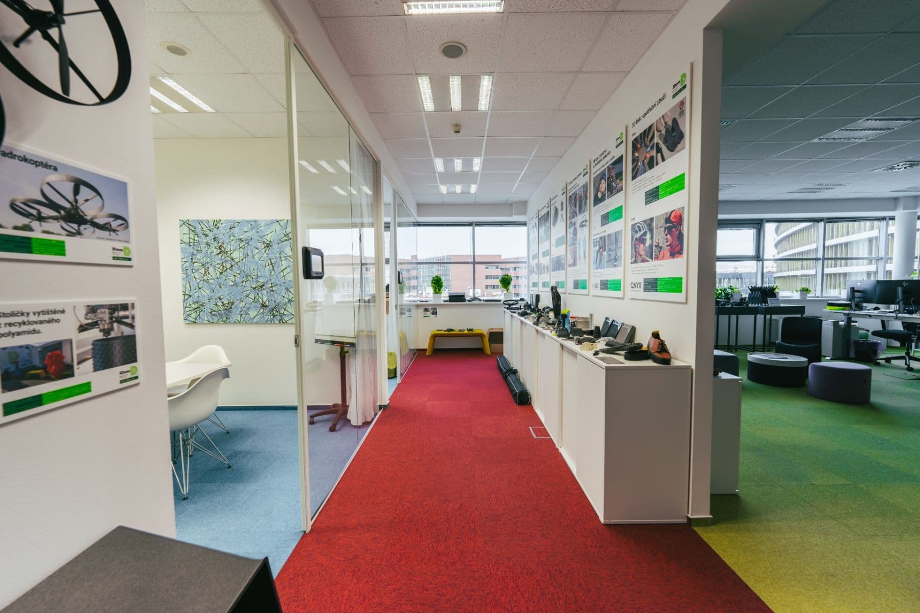 Pronájem kanceláře 303 m², Doudlebská, Praha, Praha Pronájem kanceláře 303 m², Doudlebská, Praha, Praha