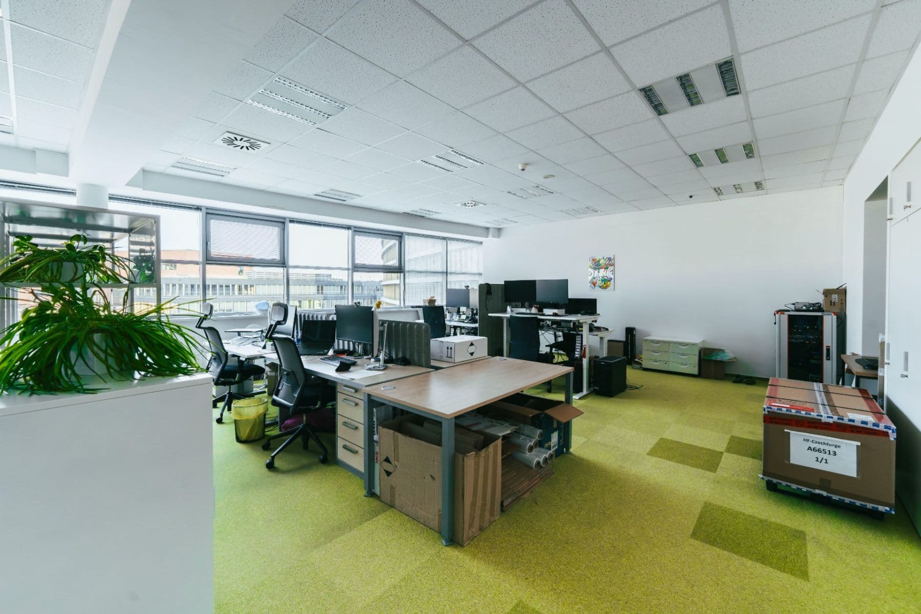 Pronájem kanceláře 303 m², Doudlebská, Praha, Praha Pronájem kanceláře 303 m², Doudlebská, Praha, Praha