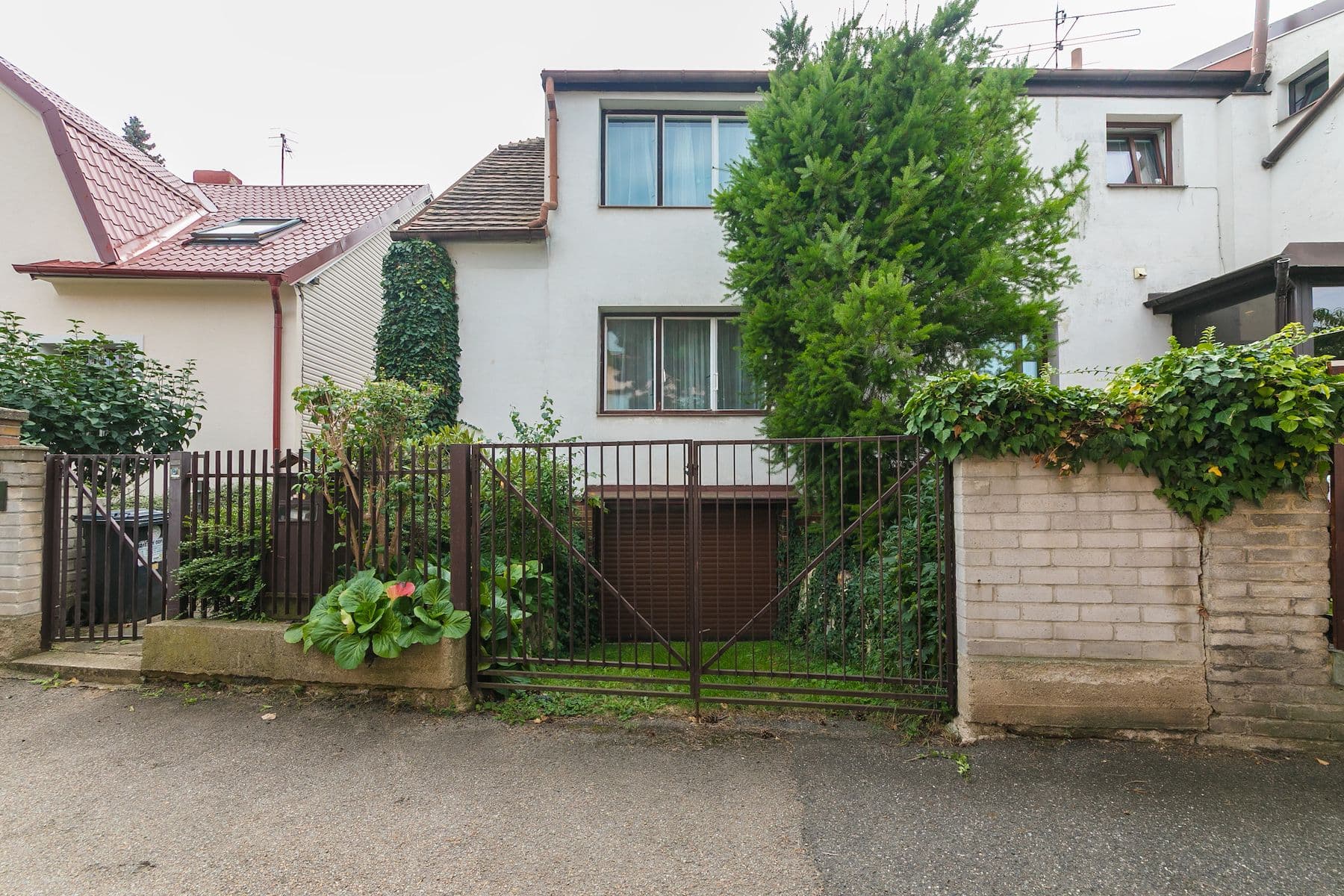 Prodej domu 160 m², pozemek 333 m², Brandýská, Praha, Praha Prodej domu 160 m², pozemek 333 m², Brandýská, Praha, Praha