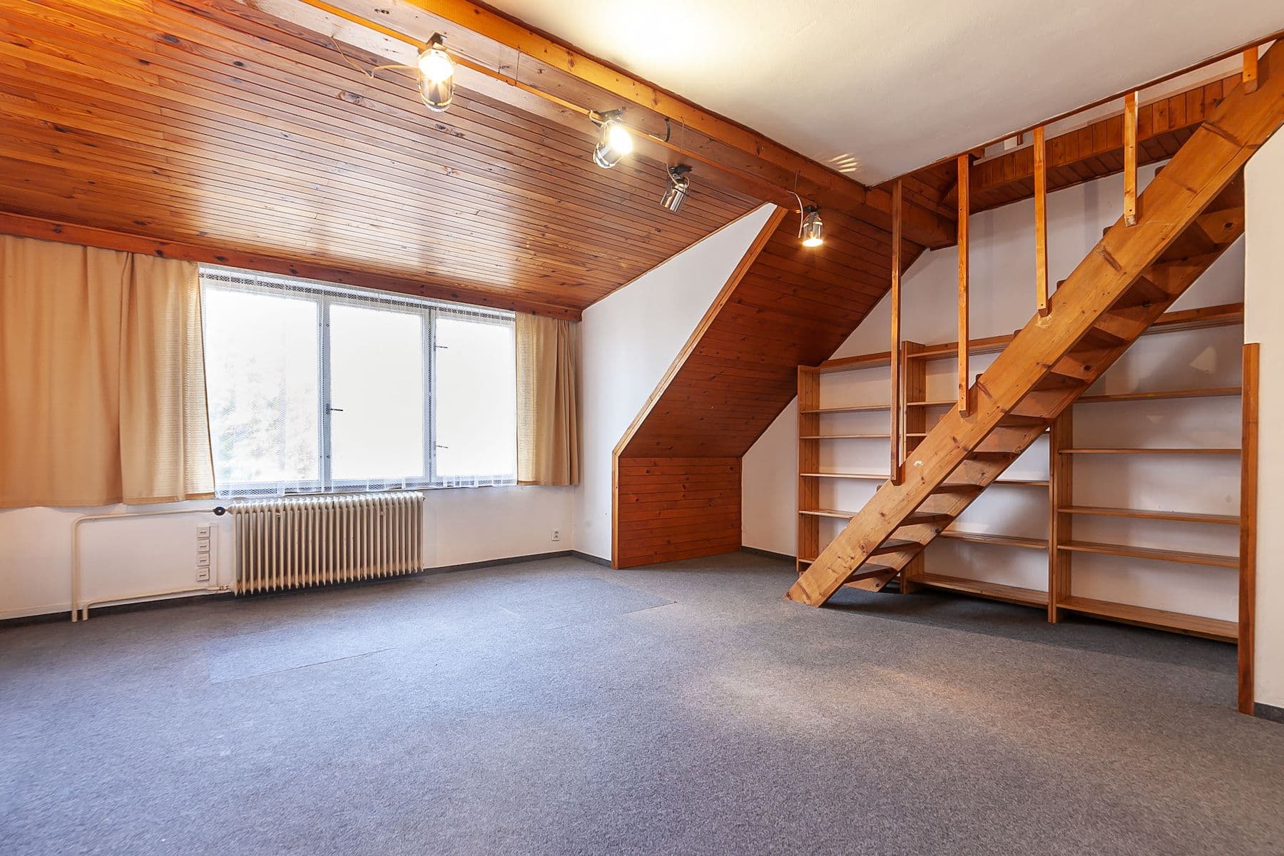 Prodej domu 160 m², pozemek 333 m², Brandýská, Praha, Praha Prodej domu 160 m², pozemek 333 m², Brandýská, Praha, Praha