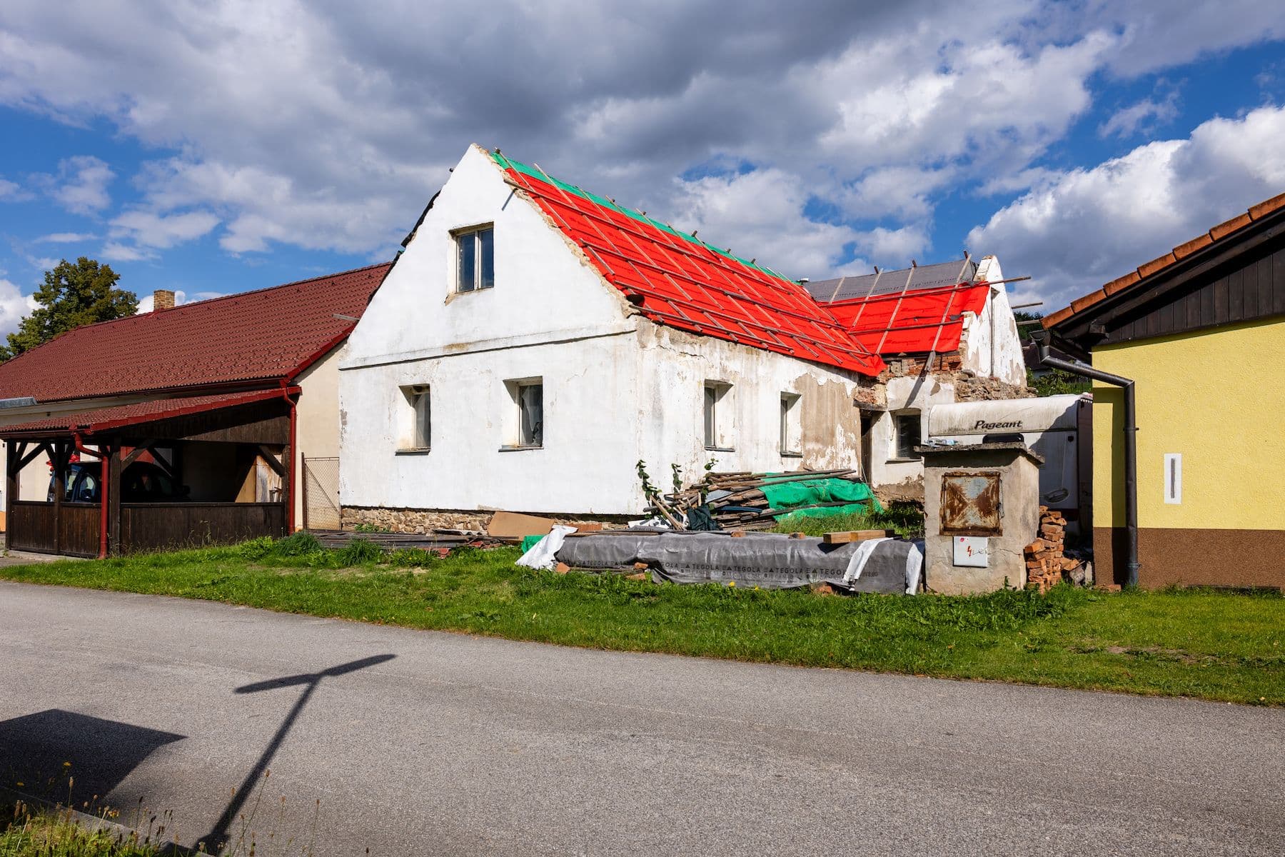 Prodej domu 124 m², pozemek 251 m², Mičovice, Jihočeský kraj Prodej domu 124 m², pozemek 251 m², Mičovice, Jihočeský kraj