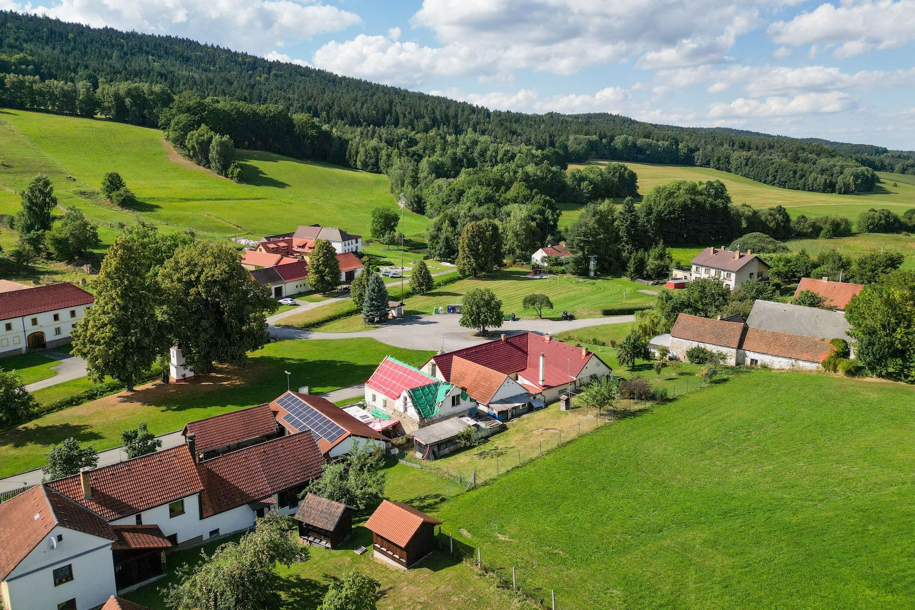 Prodej domu 124 m², pozemek 251 m², Mičovice, Jihočeský kraj Prodej domu 124 m², pozemek 251 m², Mičovice, Jihočeský kraj