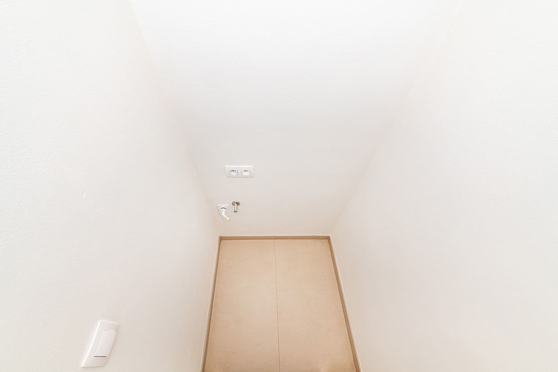 Prodej bytu 3+kk 52 m², Mukařovská, Praha, Praha Prodej bytu 3+kk 52 m², Mukařovská, Praha, Praha