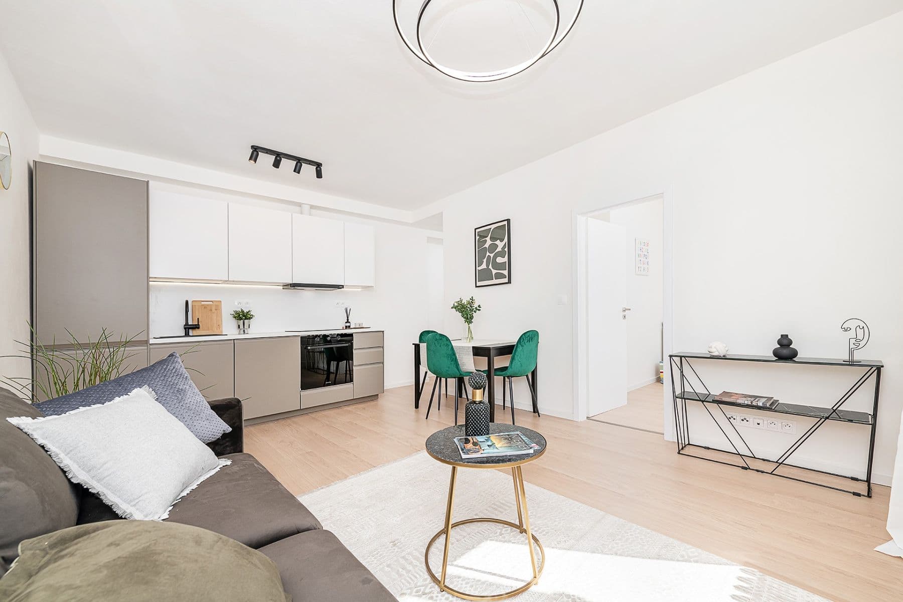 Prodej bytu 3+kk 52 m², Mukařovská, Praha, Praha Prodej bytu 3+kk 52 m², Mukařovská, Praha, Praha