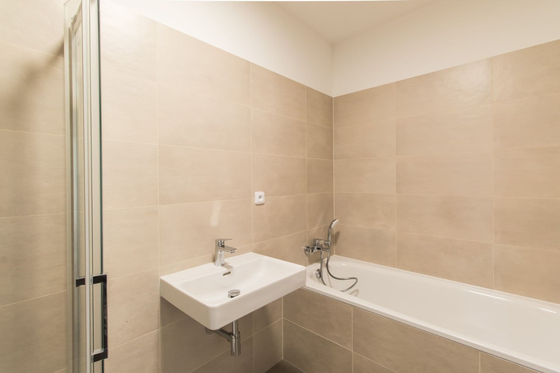 Prodej bytu 4+kk 88 m², Mochovská, Praha, Praha Prodej bytu 4+kk 88 m², Mochovská, Praha, Praha