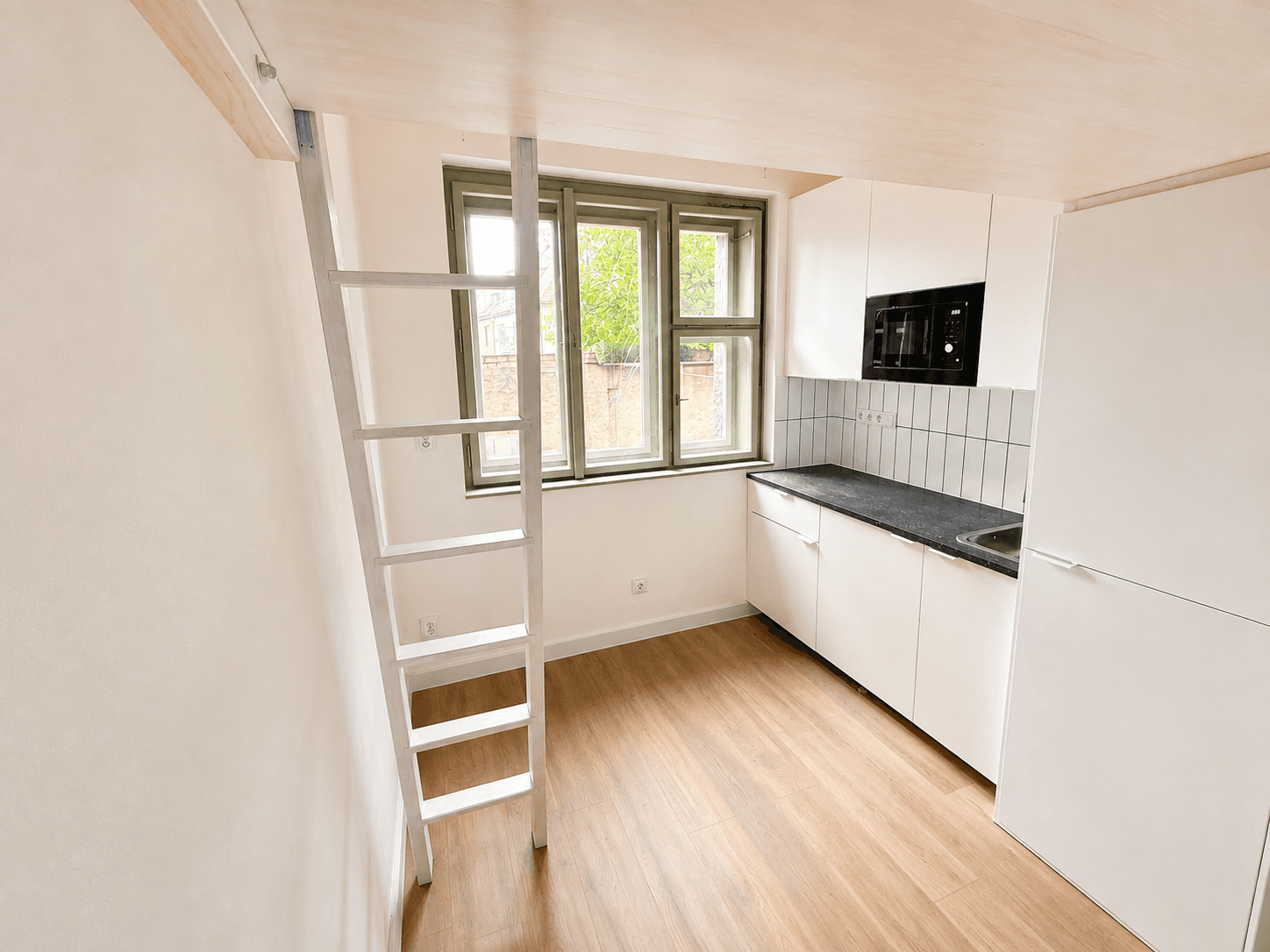 Pronájem bytu Garsoniéra 16 m², V Holešovičkách, Praha, Praha Pronájem bytu Garsoniéra 16 m², V Holešovičkách, Praha, Praha