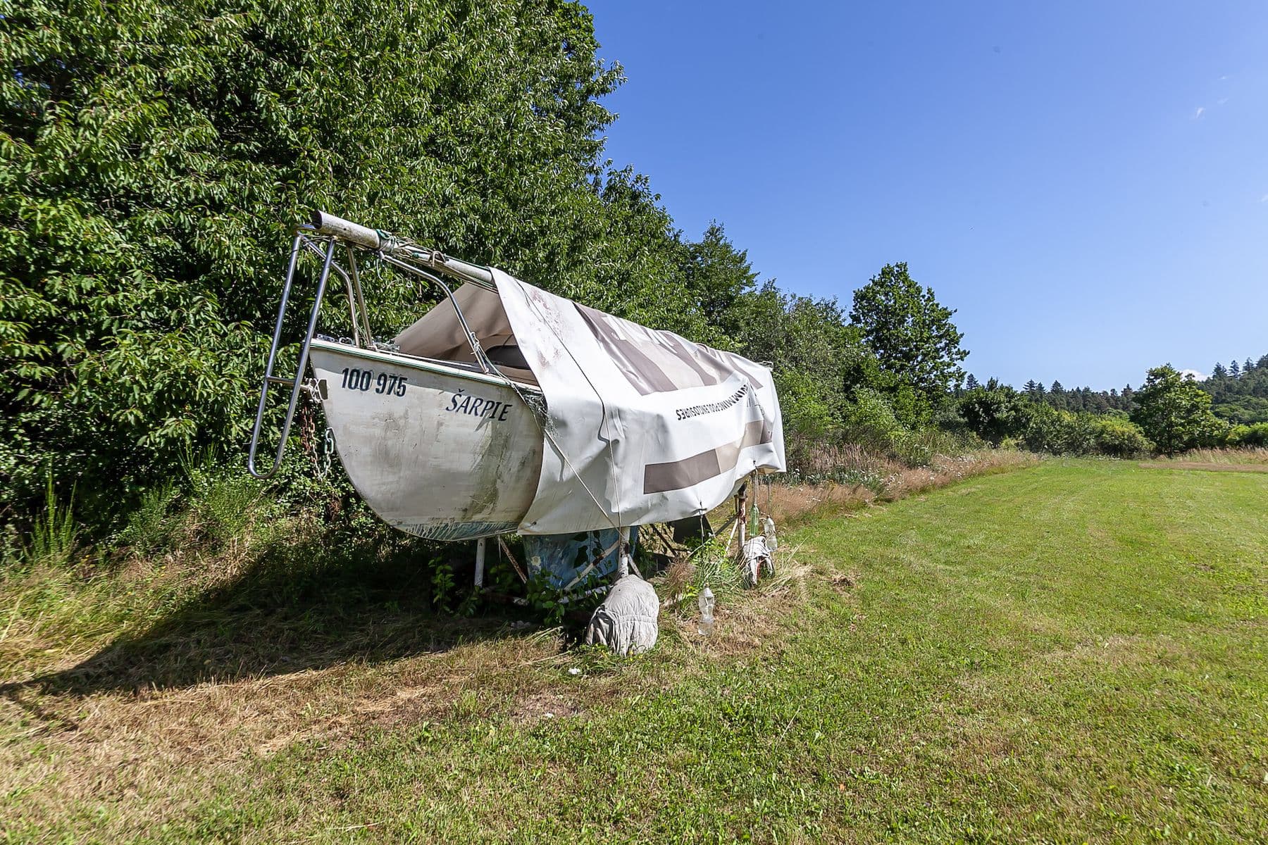 Prodej pozemku 2.863 m², Klučenice, Středočeský kraj Prodej pozemku 2.863 m², Klučenice, Středočeský kraj