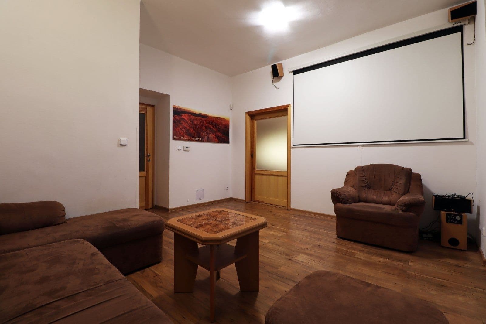 Pronájem bytu 4+1 105 m², U smaltovny, Praha, Praha Pronájem bytu 4+1 105 m², U smaltovny, Praha, Praha