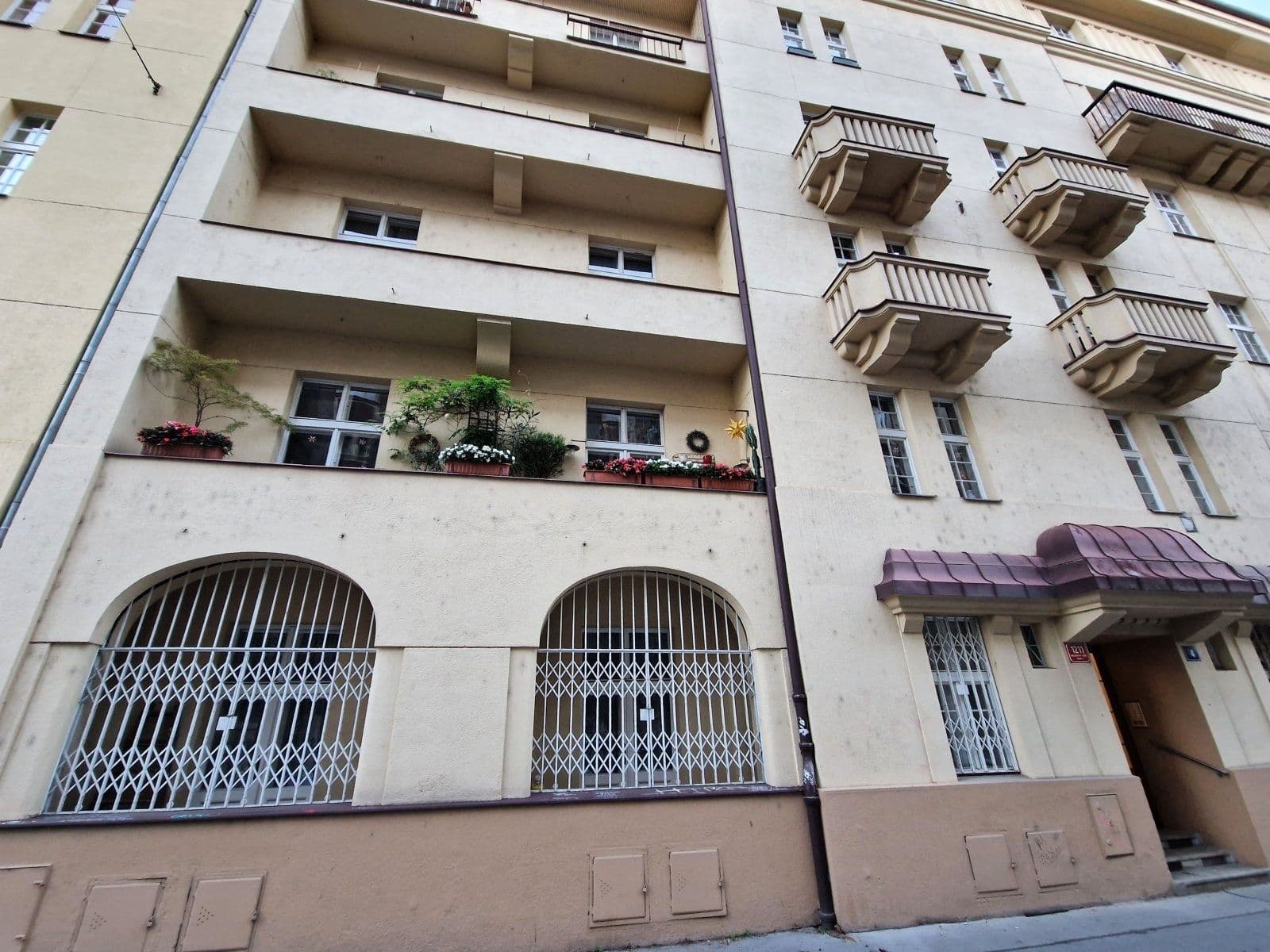 Pronájem bytu 4+1 105 m², U smaltovny, Praha, Praha Pronájem bytu 4+1 105 m², U smaltovny, Praha, Praha