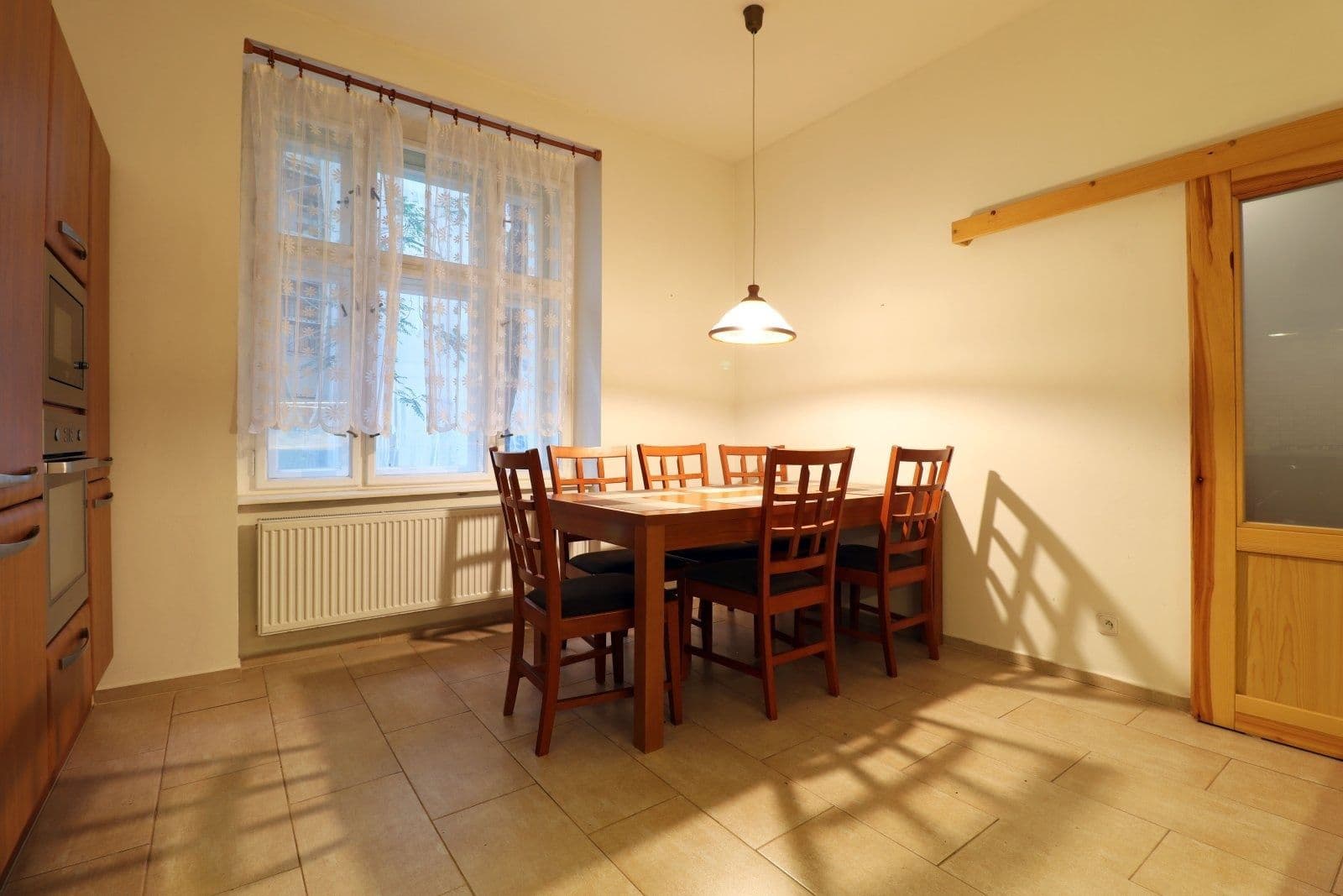 Pronájem bytu 4+1 105 m², U smaltovny, Praha, Praha Pronájem bytu 4+1 105 m², U smaltovny, Praha, Praha