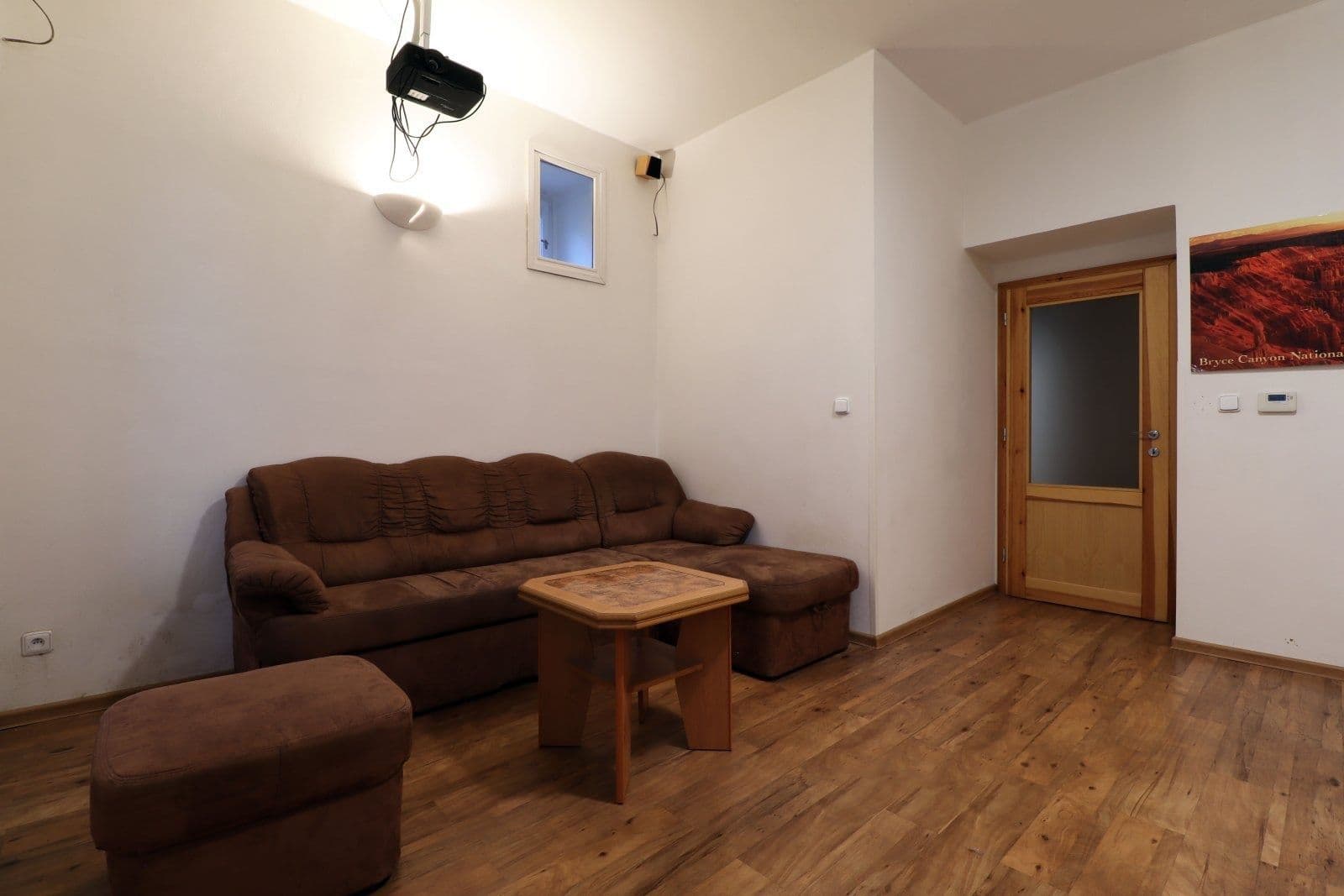 Pronájem bytu 4+1 105 m², U smaltovny, Praha, Praha Pronájem bytu 4+1 105 m², U smaltovny, Praha, Praha