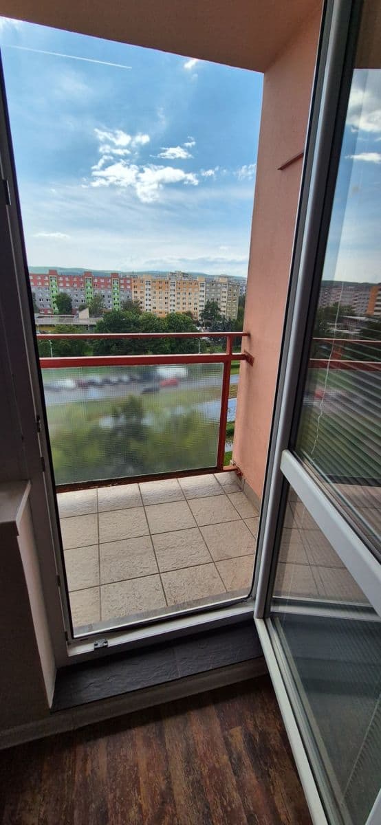 Pronájem bytu 3+1 55 m², Jazmínová, Košice - mestská časť Západ, Košický kraj Pronájem bytu 3+1 55 m², Jazmínová, Košice - mestská časť Západ, Košický kraj