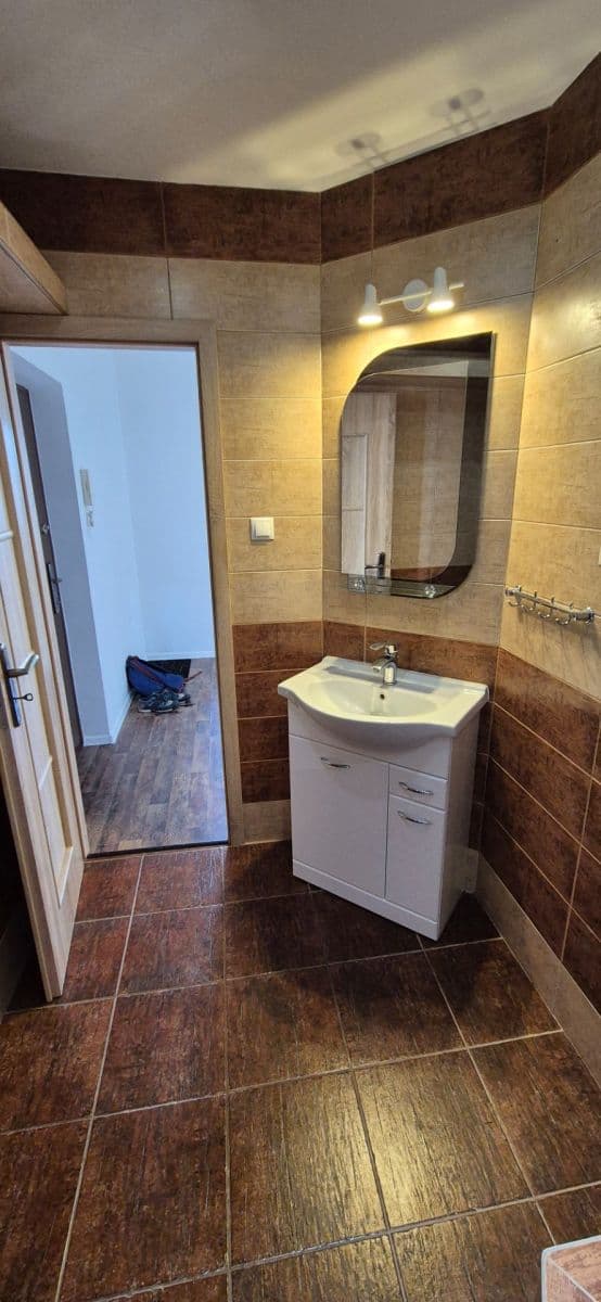 Pronájem bytu 3+1 55 m², Jazmínová, Košice - mestská časť Západ, Košický kraj Pronájem bytu 3+1 55 m², Jazmínová, Košice - mestská časť Západ, Košický kraj