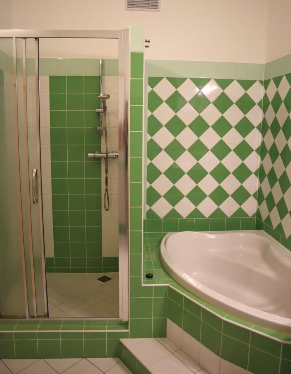 Prodej bytu 2+kk 66 m², Edvarda Beneše, Plzeň, Plzeňský kraj Prodej bytu 2+kk 66 m², Edvarda Beneše, Plzeň, Plzeňský kraj
