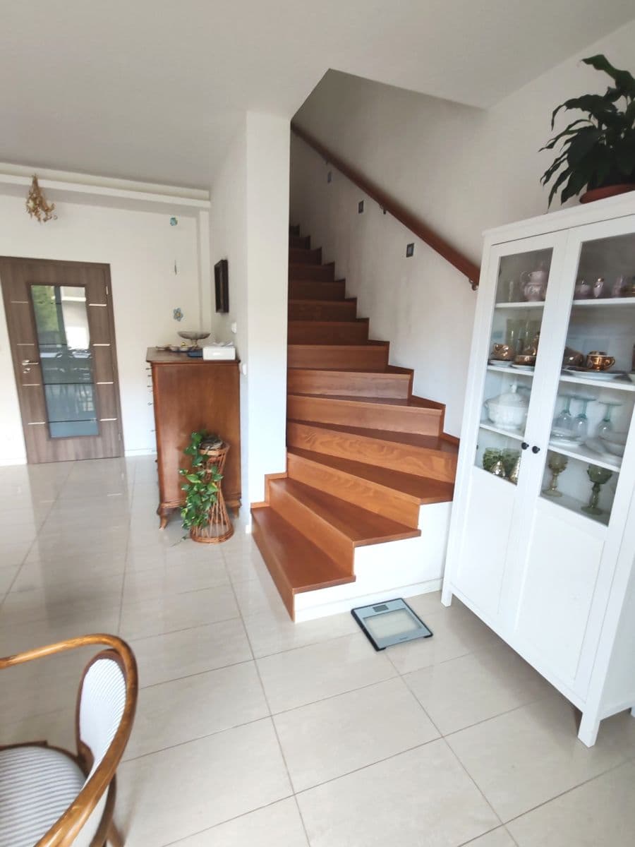 Prodej domu 226 m², pozemek 597 m², Dušínova, Kuřim, Jihomoravský kraj Prodej domu 226 m², pozemek 597 m², Dušínova, Kuřim, Jihomoravský kraj