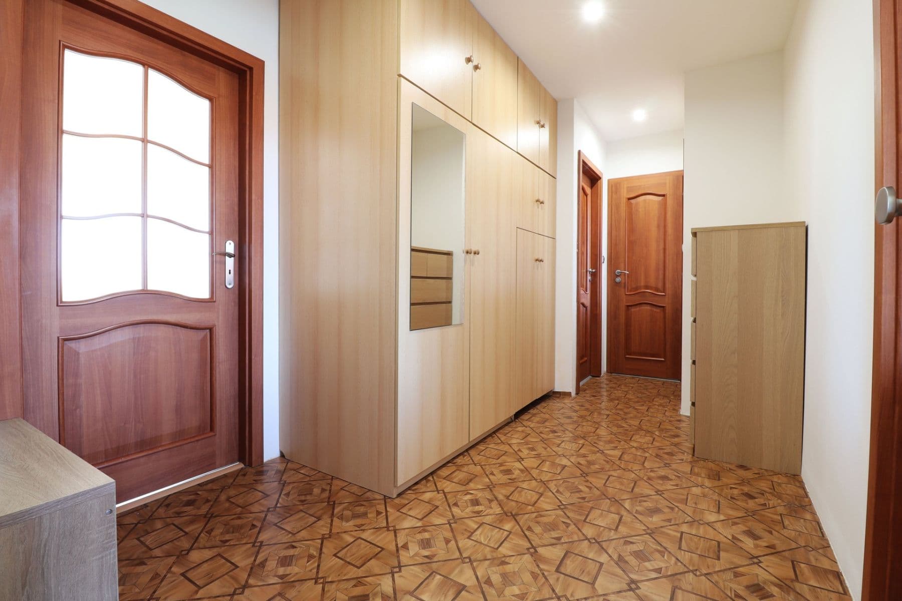 Pronájem bytu 3+1 76 m², Kojetická, Neratovice, Středočeský kraj Pronájem bytu 3+1 76 m², Kojetická, Neratovice, Středočeský kraj