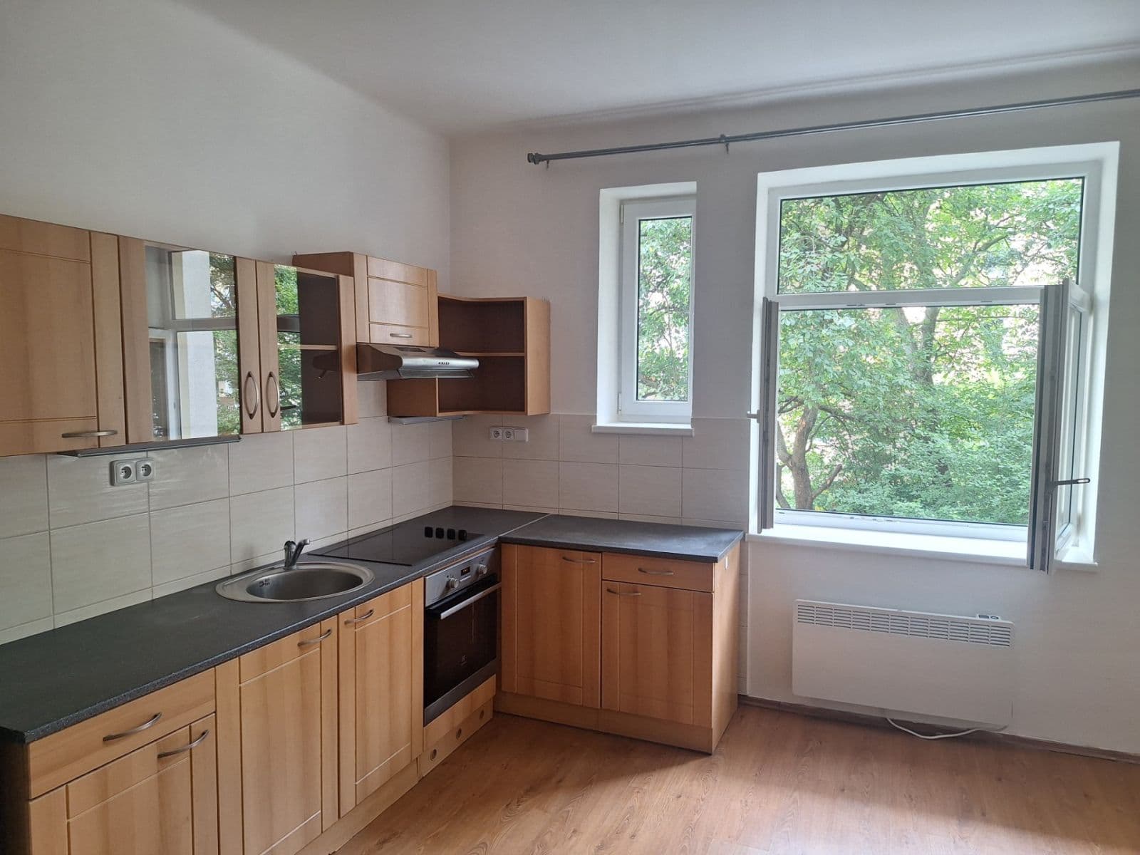 Prodej bytu 2+kk 47 m², Erbenova, Brno, Jihomoravský kraj Prodej bytu 2+kk 47 m², Erbenova, Brno, Jihomoravský kraj