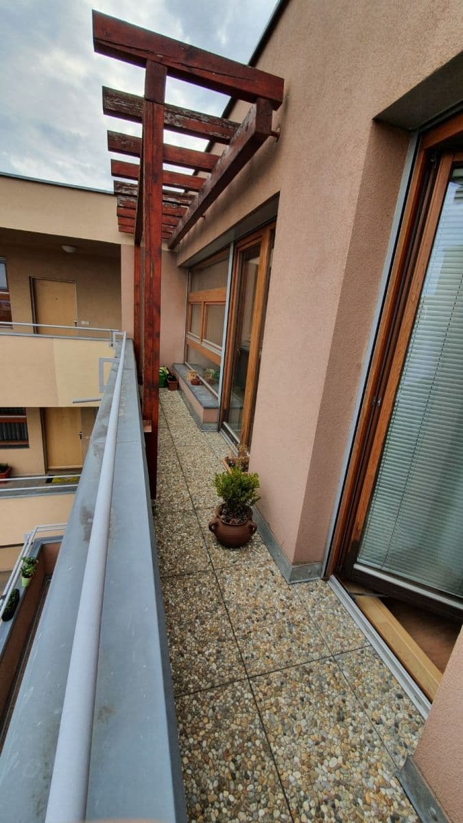 Pronájem bytu 2+kk 58 m², Štěpařská, Praha, Praha Pronájem bytu 2+kk 58 m², Štěpařská, Praha, Praha