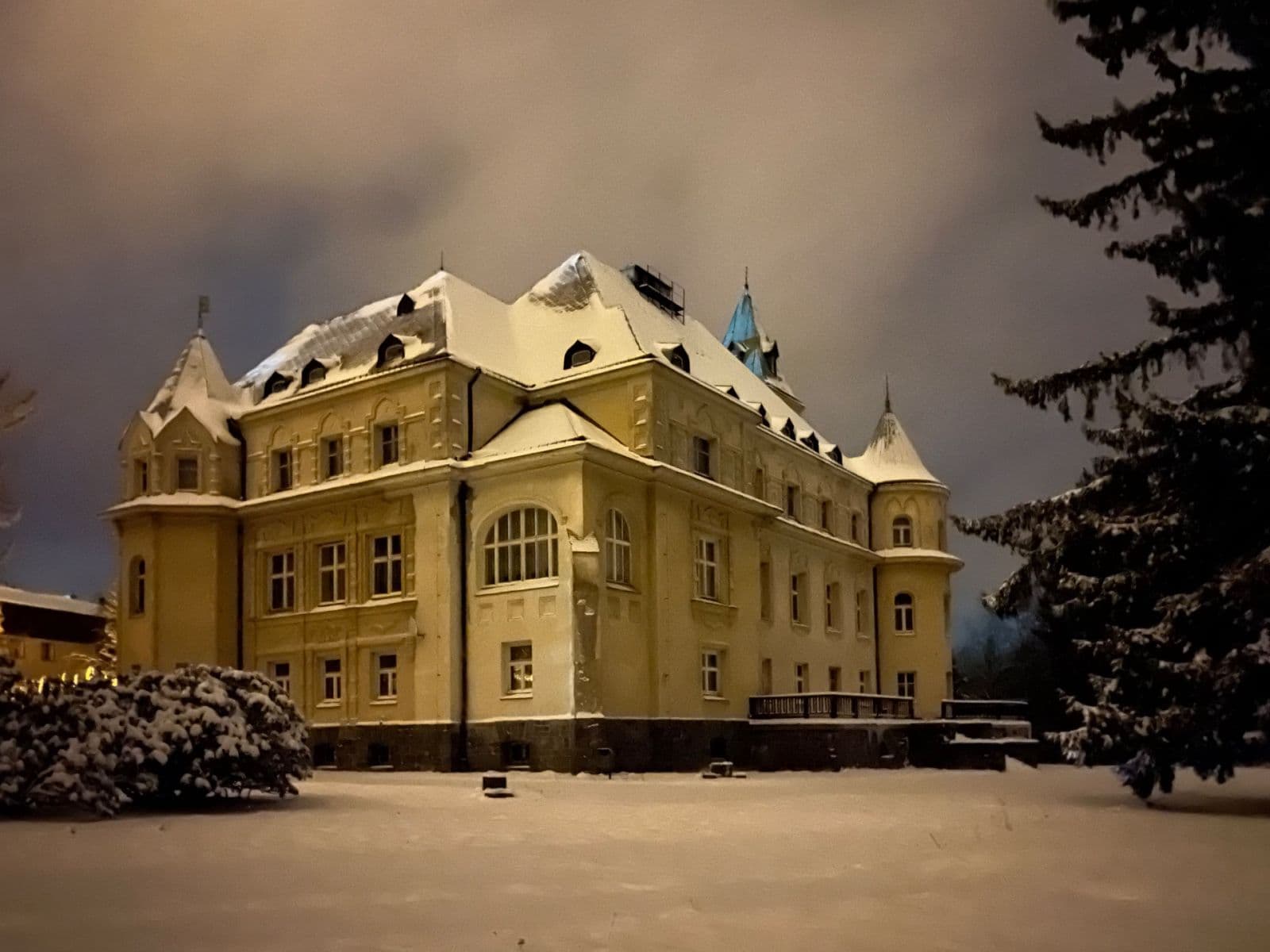 Pronájem domu 3.711 m², Lyžařská, Vysoké nad Jizerou, Liberecký kraj Pronájem domu 3.711 m², Lyžařská, Vysoké nad Jizerou, Liberecký kraj