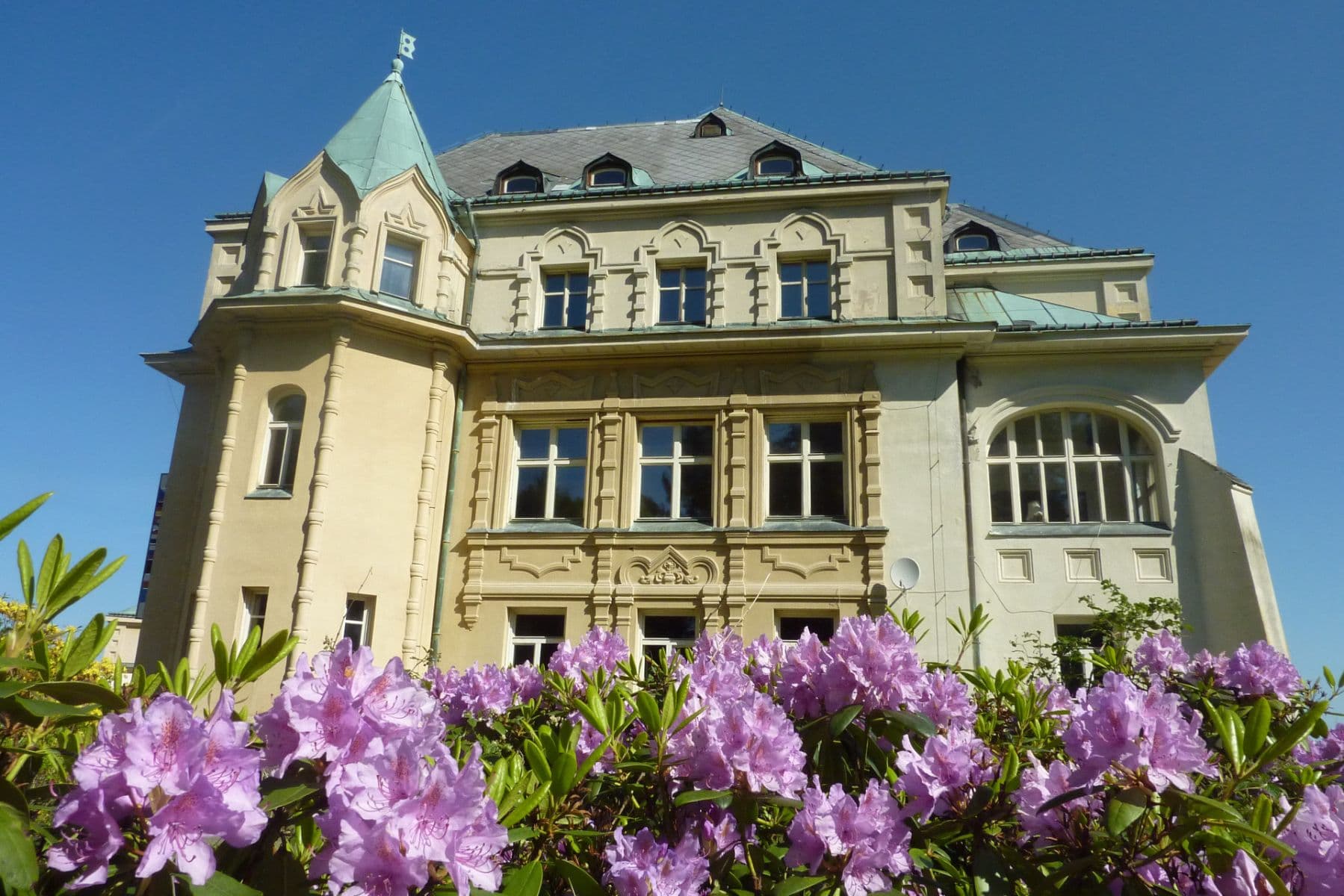 Pronájem domu 3.711 m², Lyžařská, Vysoké nad Jizerou, Liberecký kraj Pronájem domu 3.711 m², Lyžařská, Vysoké nad Jizerou, Liberecký kraj