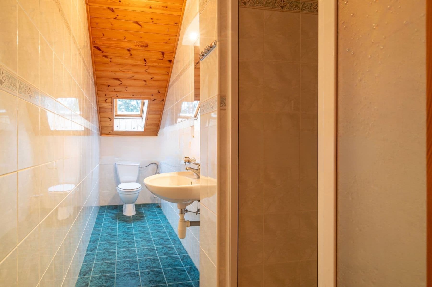 Pronájem domu 250 m², pozemek 10.280 m², Olomouc, Olomoucký kraj Pronájem domu 250 m², pozemek 10.280 m², Olomouc, Olomoucký kraj