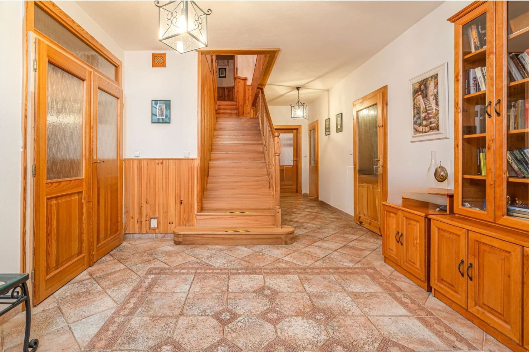 Pronájem domu 250 m², pozemek 10.280 m², Olomouc, Olomoucký kraj Pronájem domu 250 m², pozemek 10.280 m², Olomouc, Olomoucký kraj