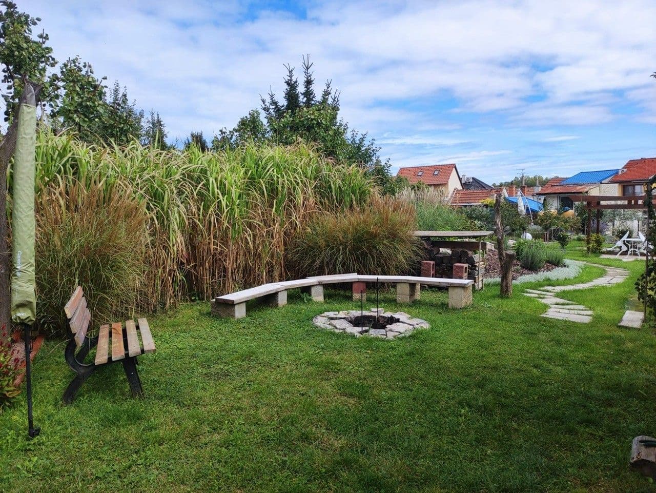 Prodej domu 92 m², pozemek 554 m², Komenského, Šlapanice, Jihomoravský kraj Prodej domu 92 m², pozemek 554 m², Komenského, Šlapanice, Jihomoravský kraj