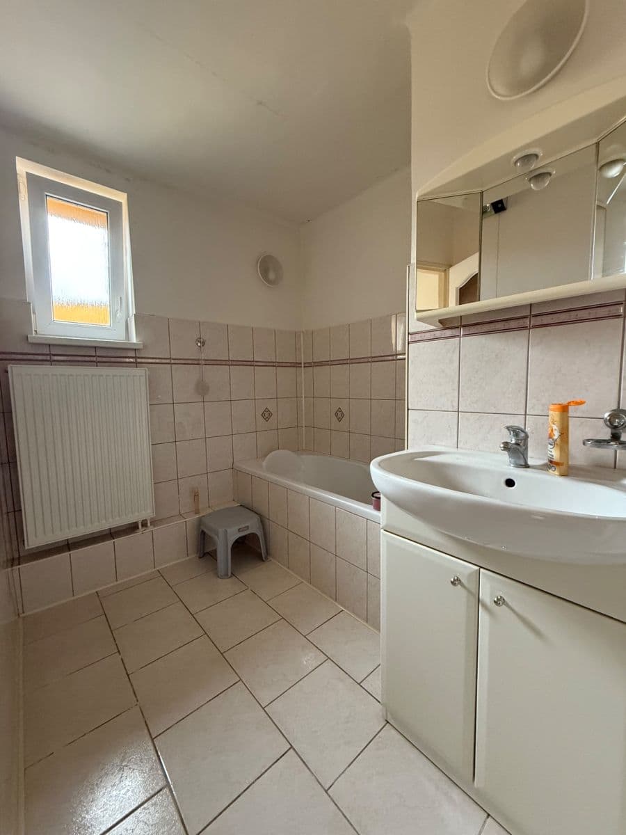 Prodej domu 150 m², pozemek 710 m², Libochovany, Ústecký kraj Prodej domu 150 m², pozemek 710 m², Libochovany, Ústecký kraj