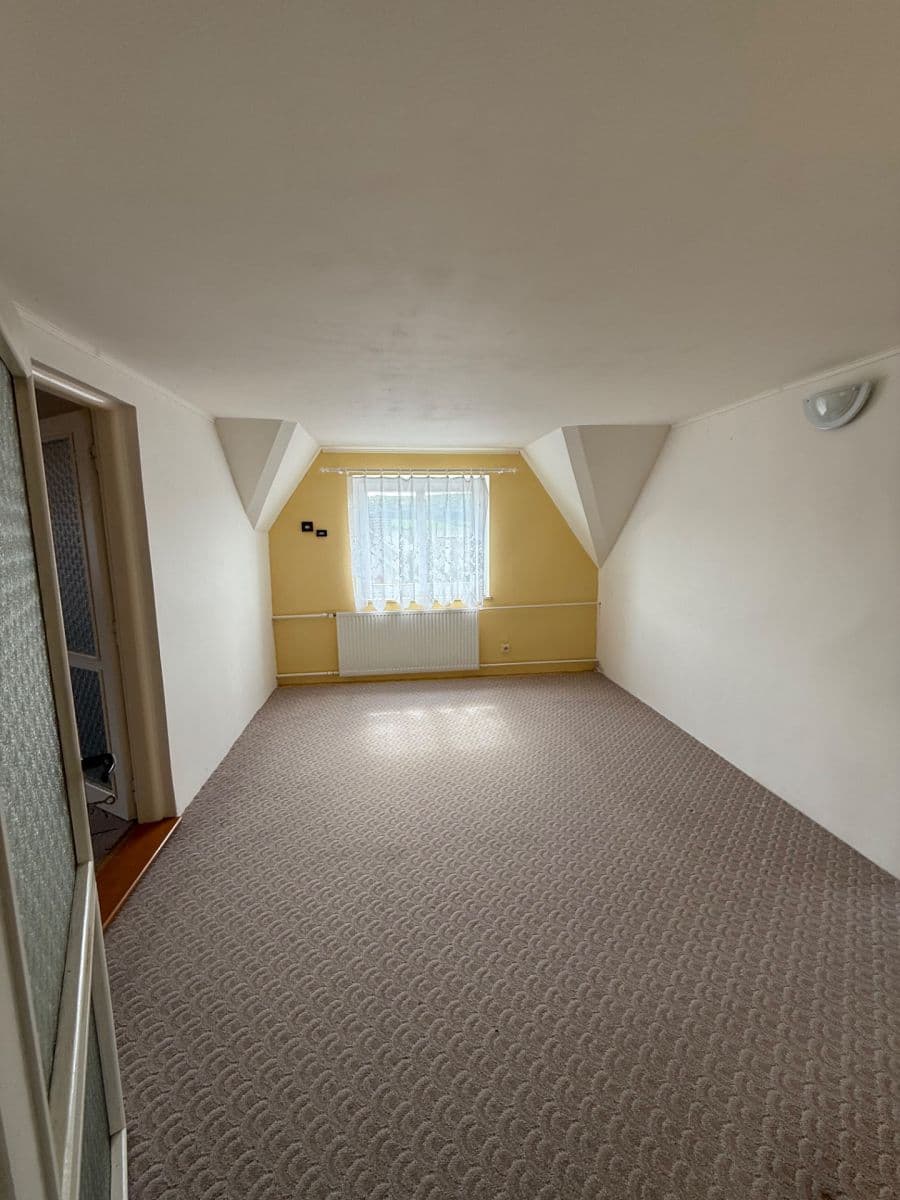 Prodej domu 150 m², pozemek 710 m², Libochovany, Ústecký kraj Prodej domu 150 m², pozemek 710 m², Libochovany, Ústecký kraj